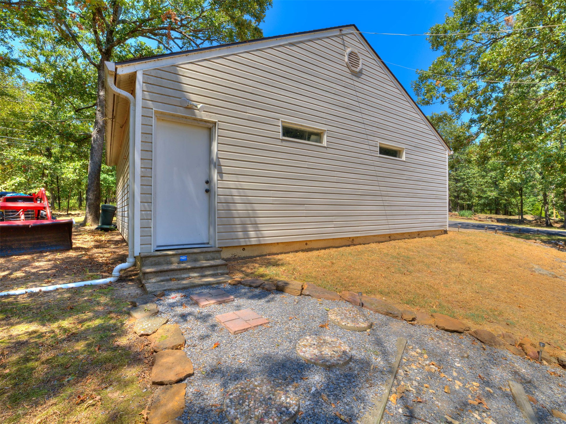 34052 E 703 Road Property Photo 48