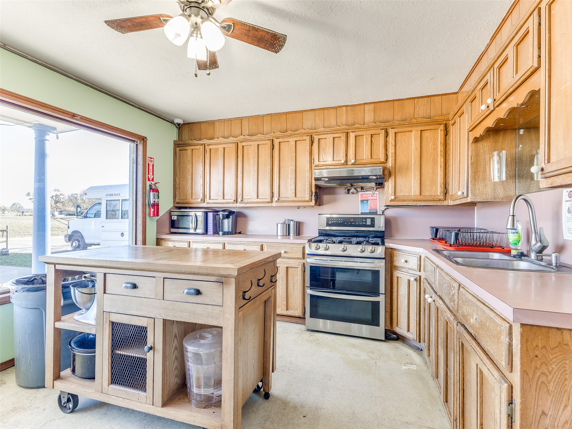 305 S Chickasaw Avenue Property Photo 7