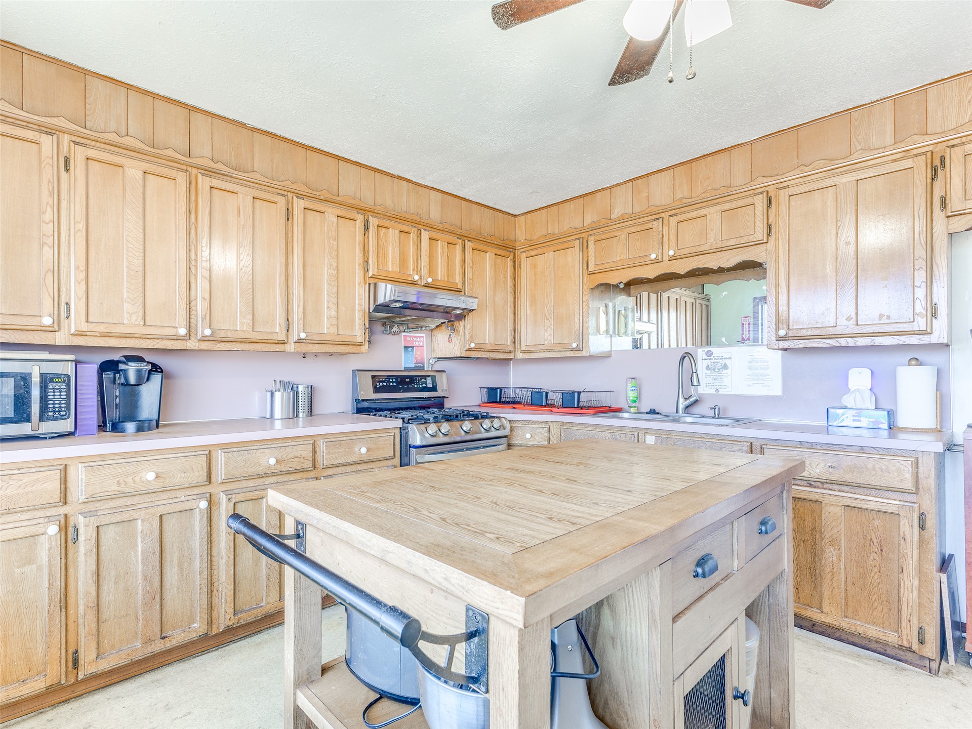 305 S Chickasaw Avenue Property Photo 8