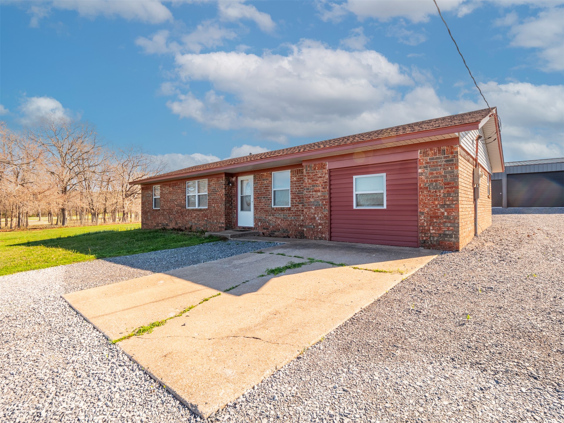 2094 Hartshorne Adamson Road Property Photo 10