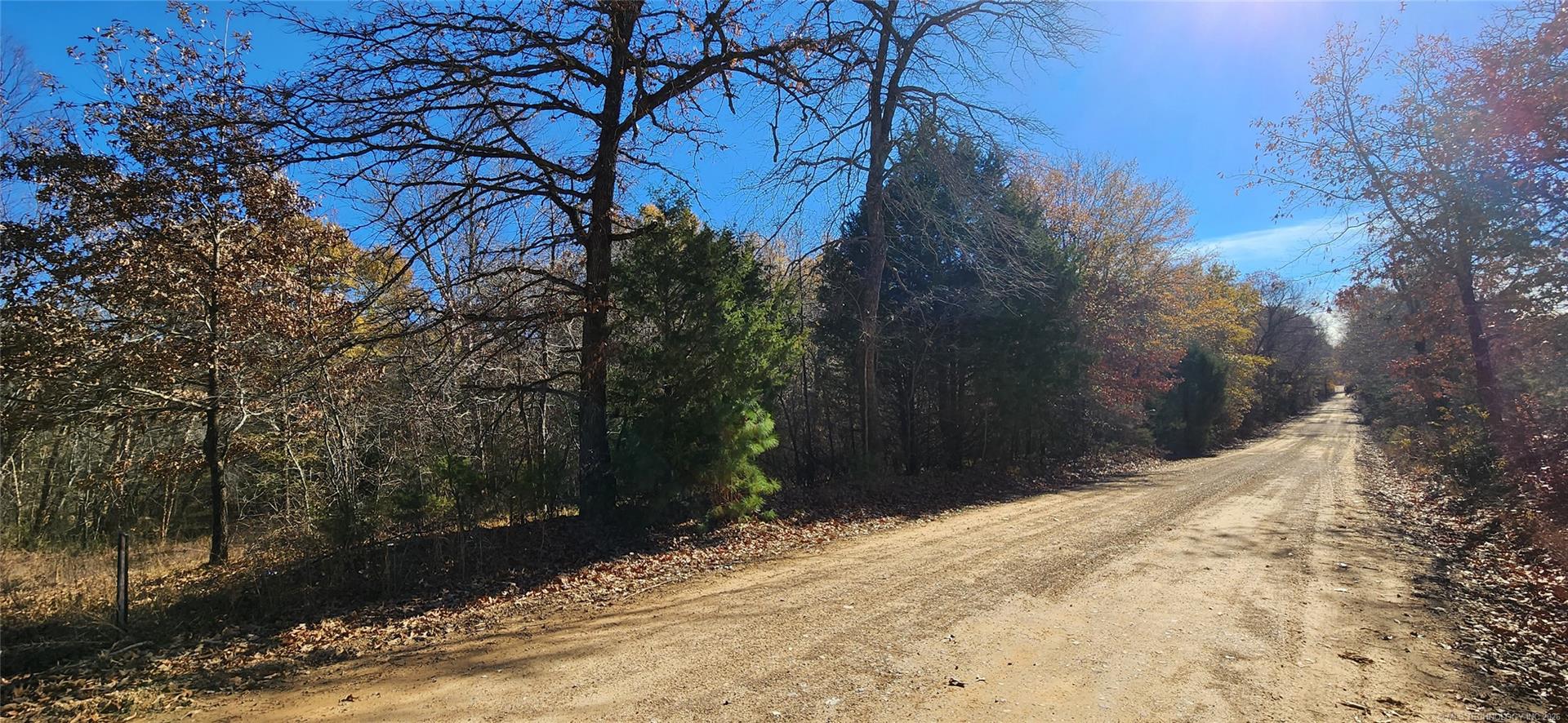 S Skylark Road Property Photo 4