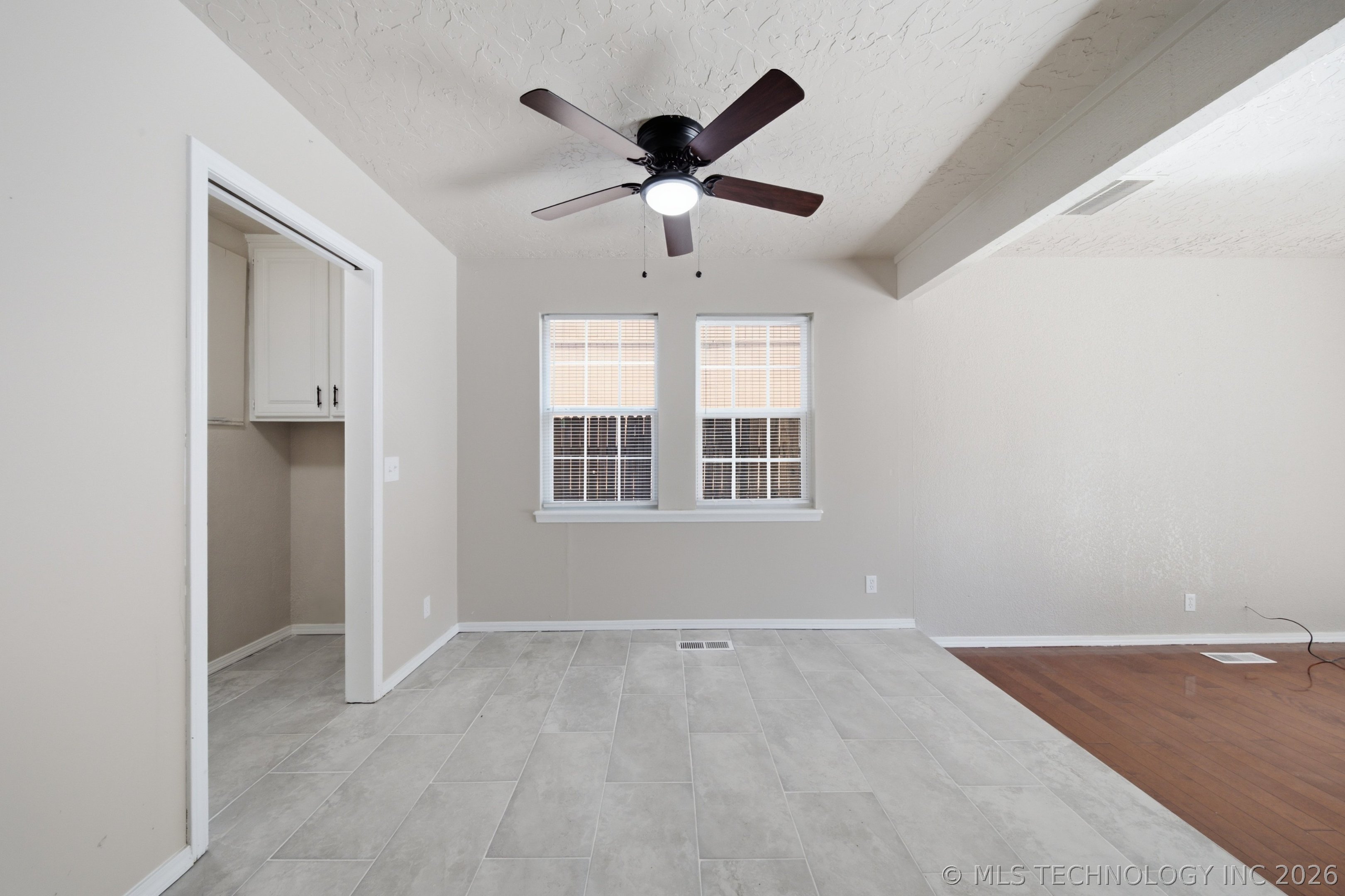 9225 S Norwood Avenue Property Photo 14