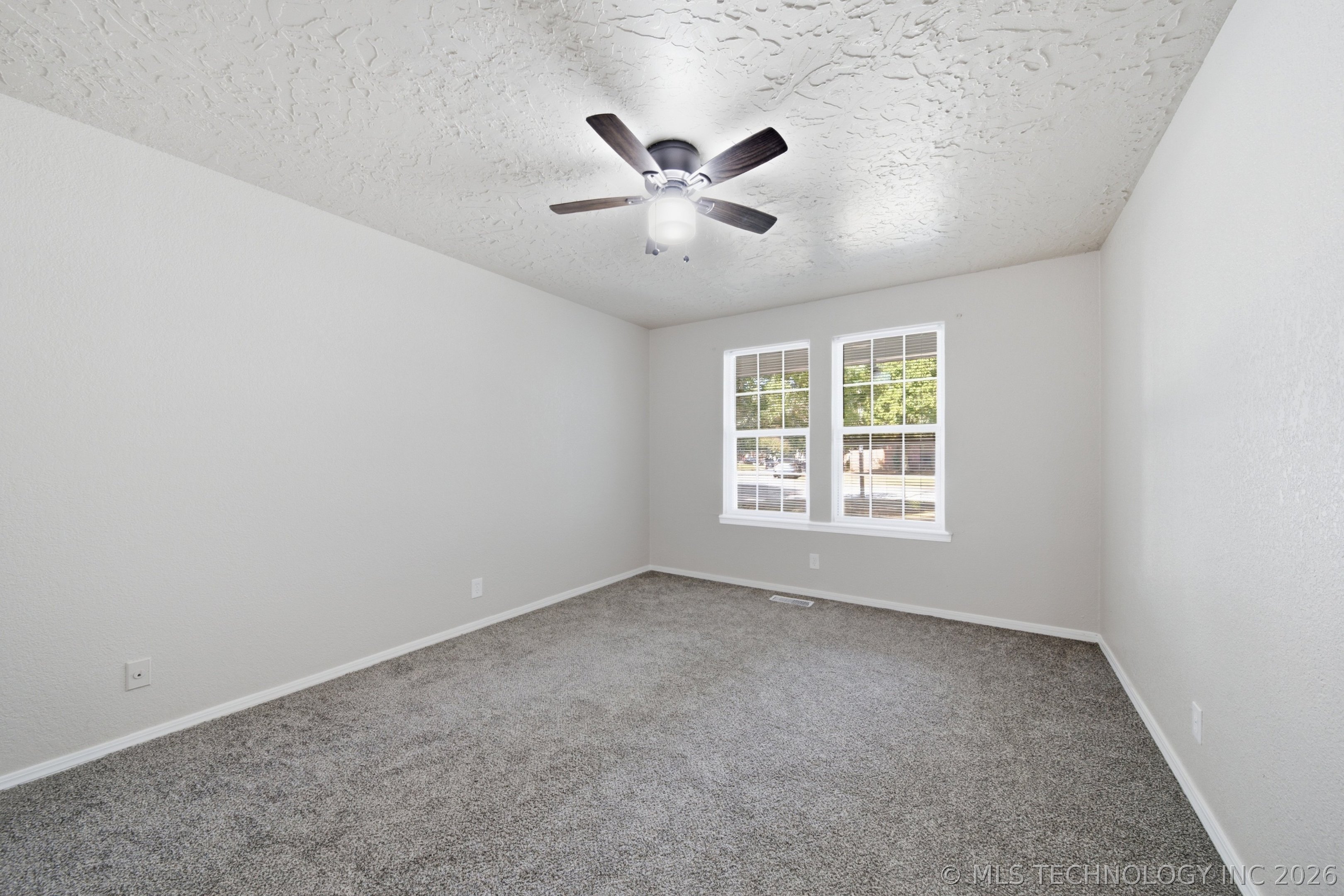 9225 S Norwood Avenue Property Photo 15