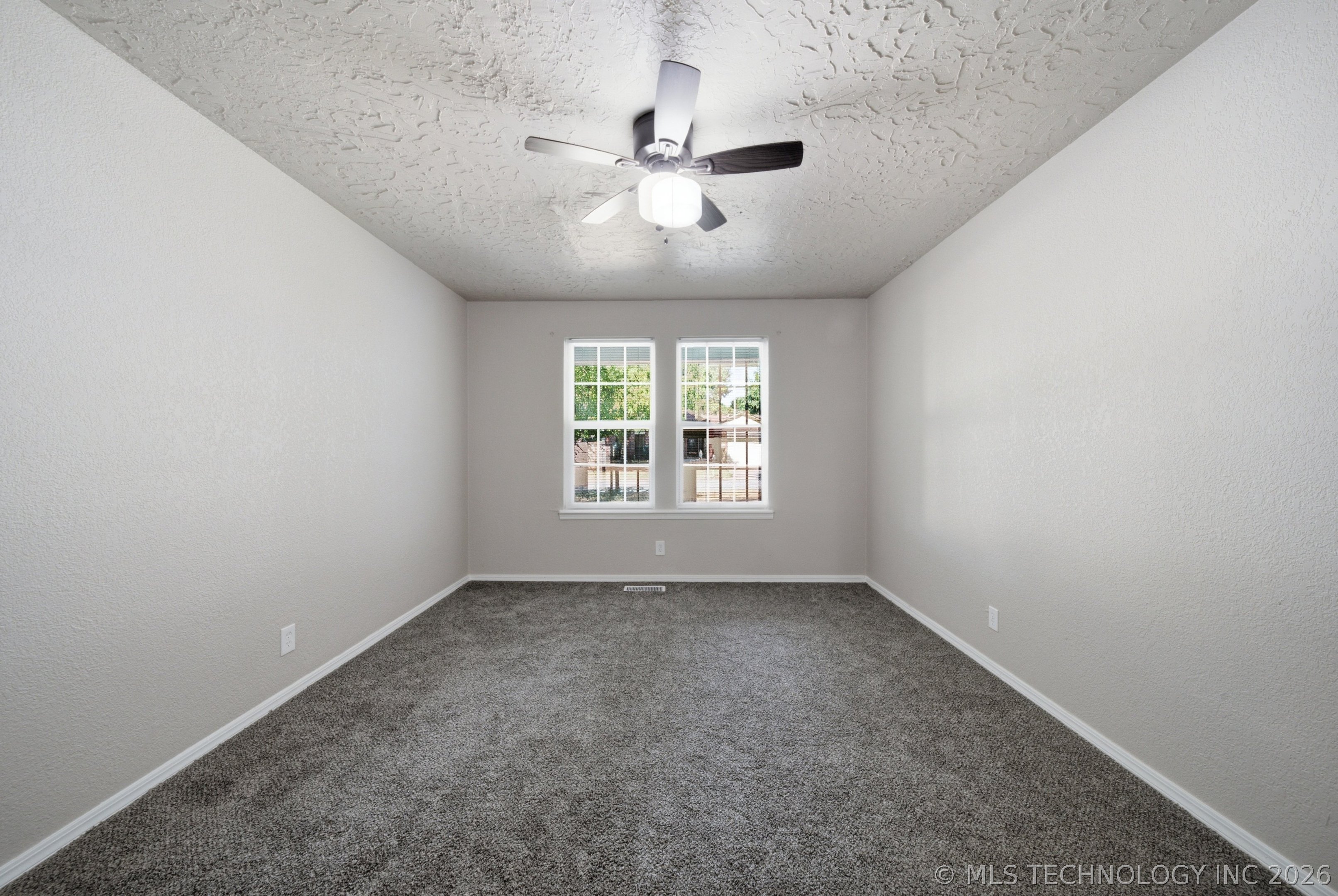 9225 S Norwood Avenue Property Photo 16