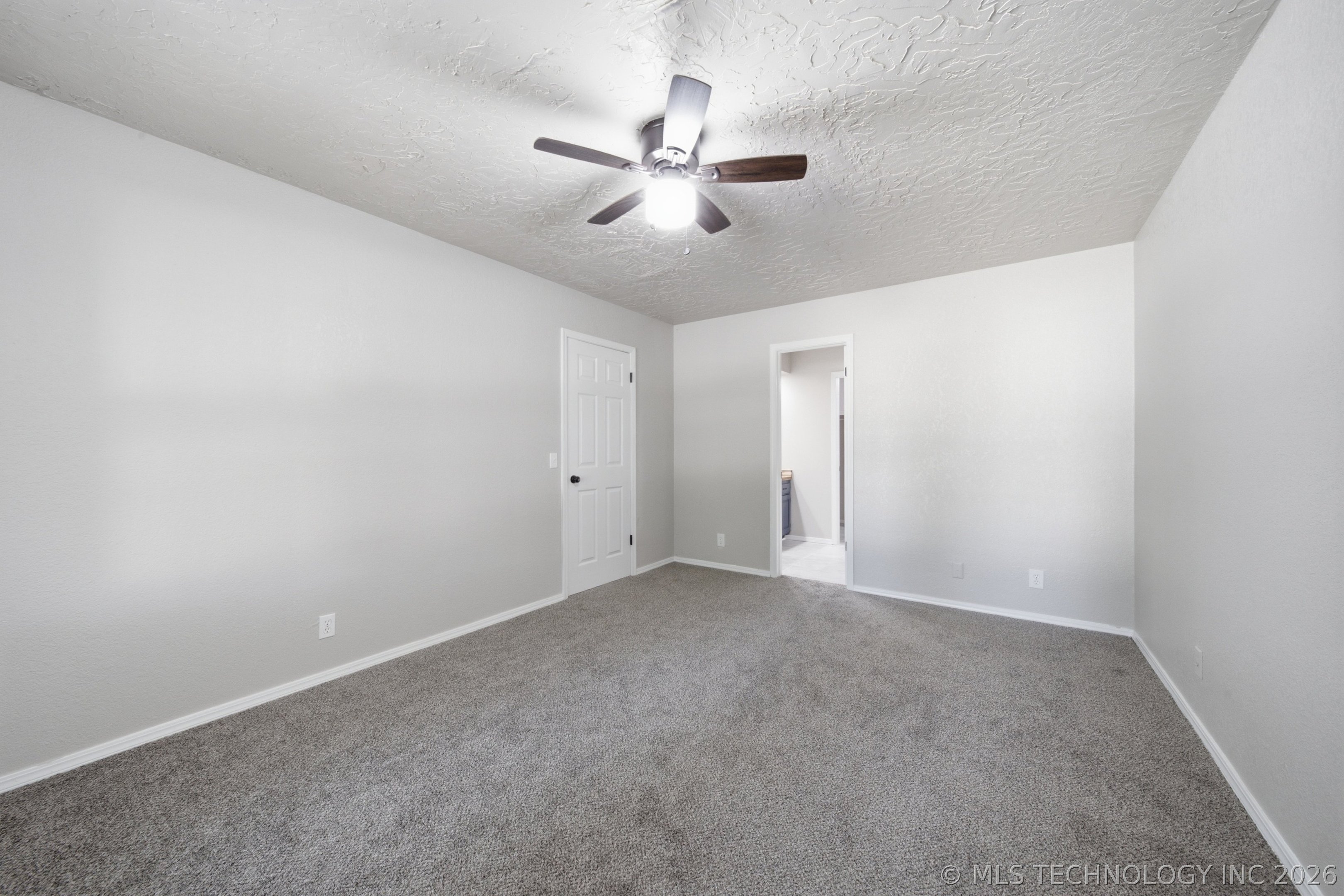 9225 S Norwood Avenue Property Photo 17