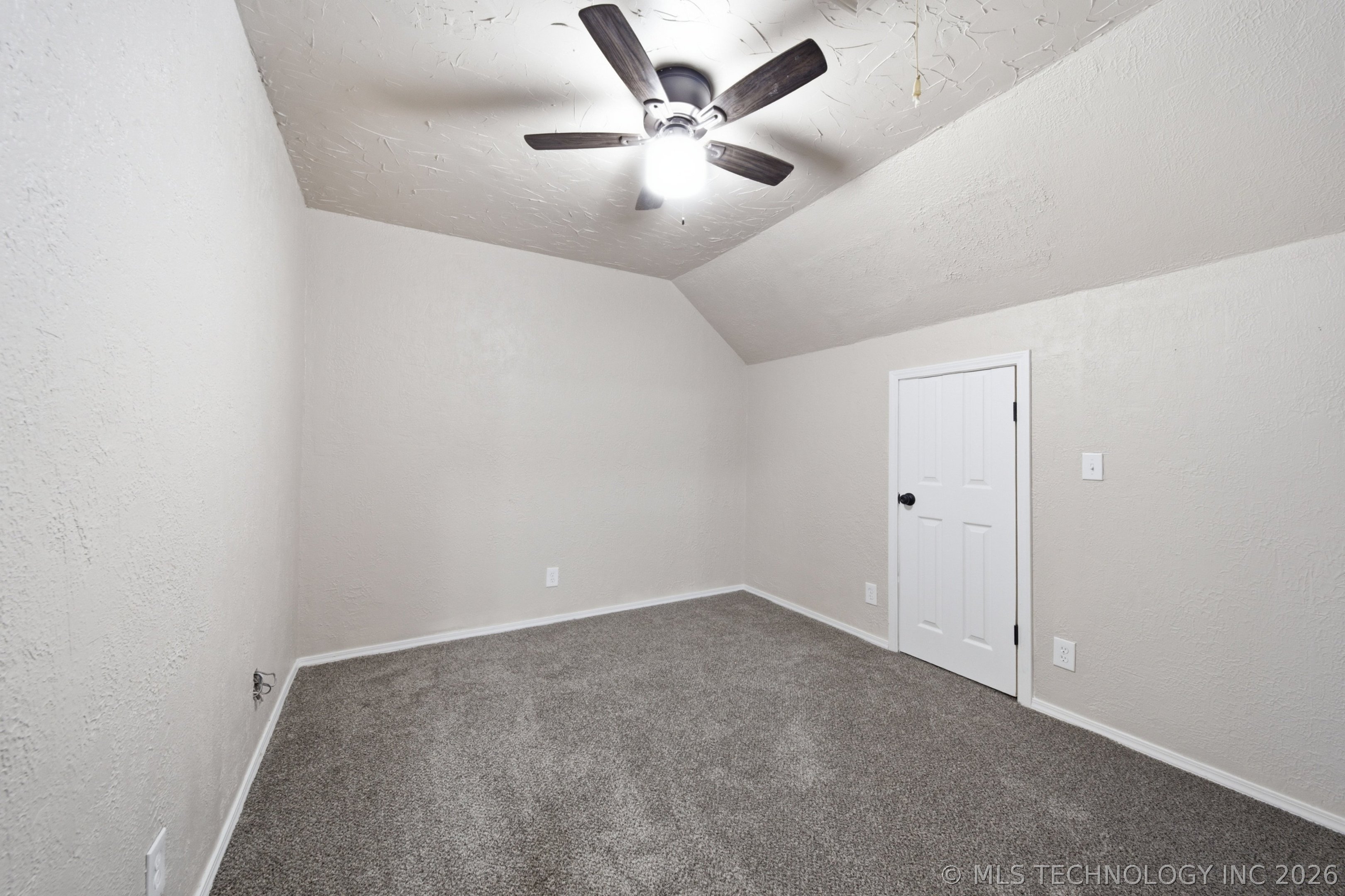 9225 S Norwood Avenue Property Photo 21