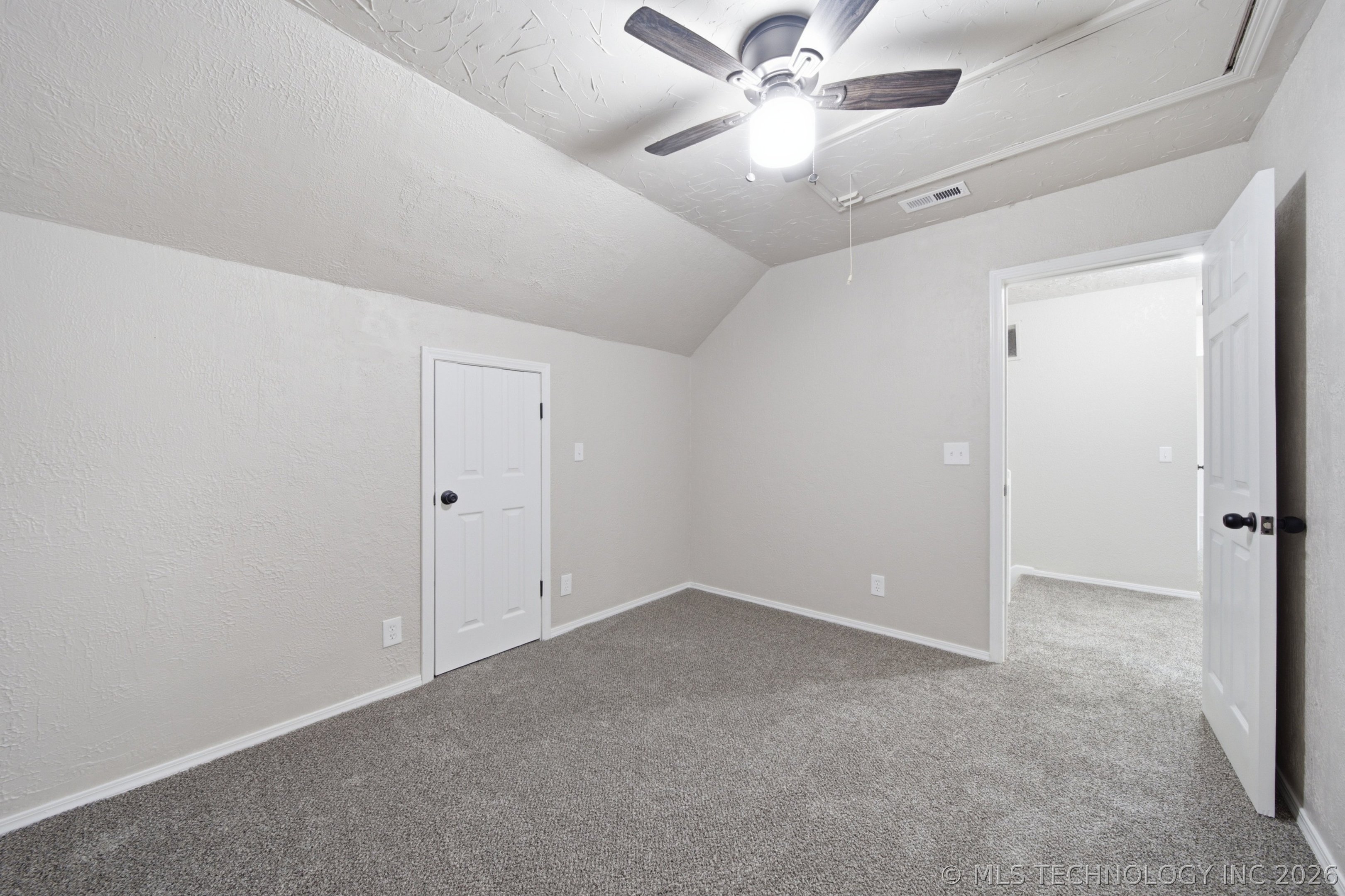 9225 S Norwood Avenue Property Photo 22