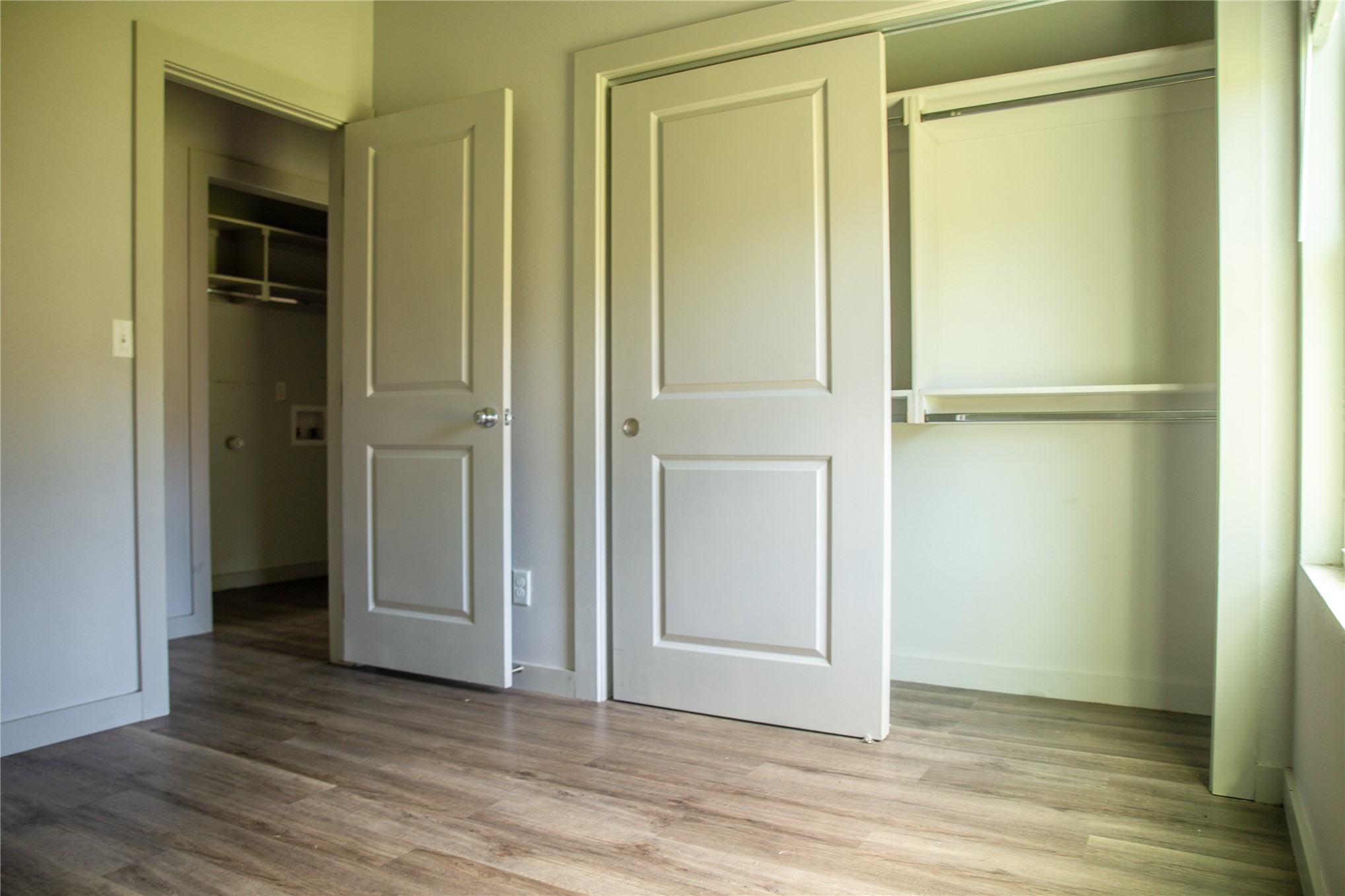 1815 N Saint Louis Avenue Property Photo 12