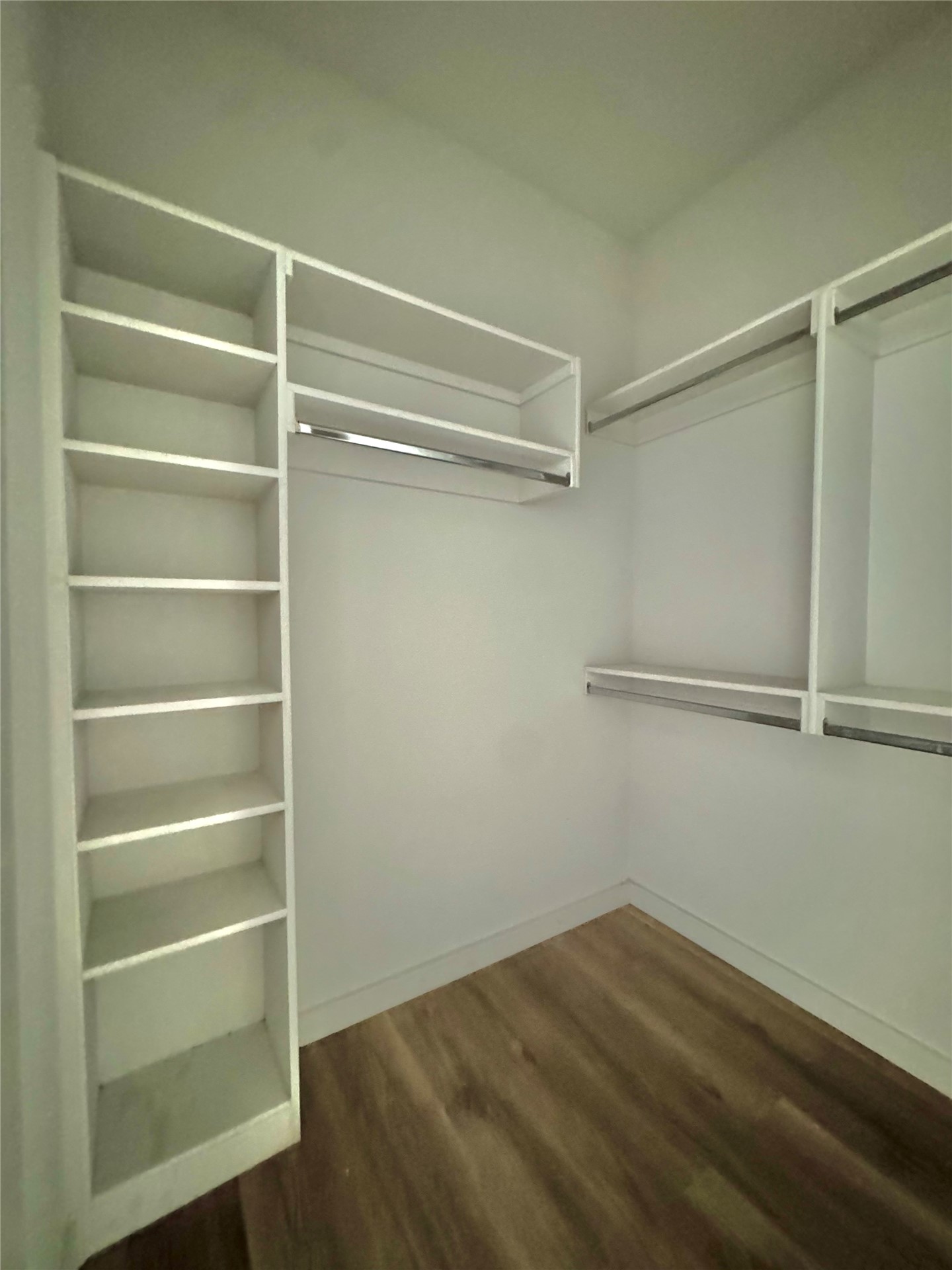 1815 N Saint Louis Avenue Property Photo 19