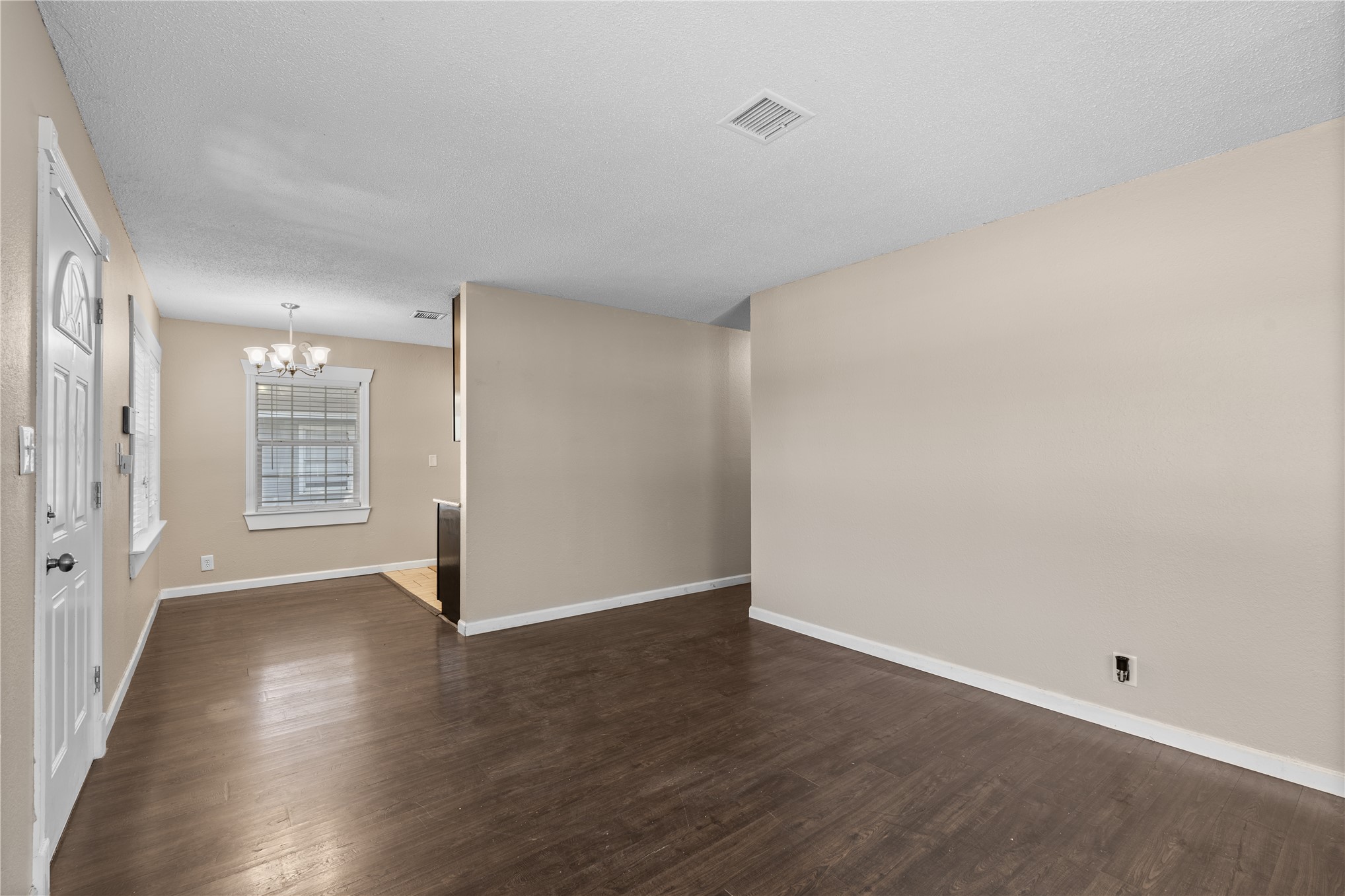 604 Se Greystone Avenue Property Photo 9