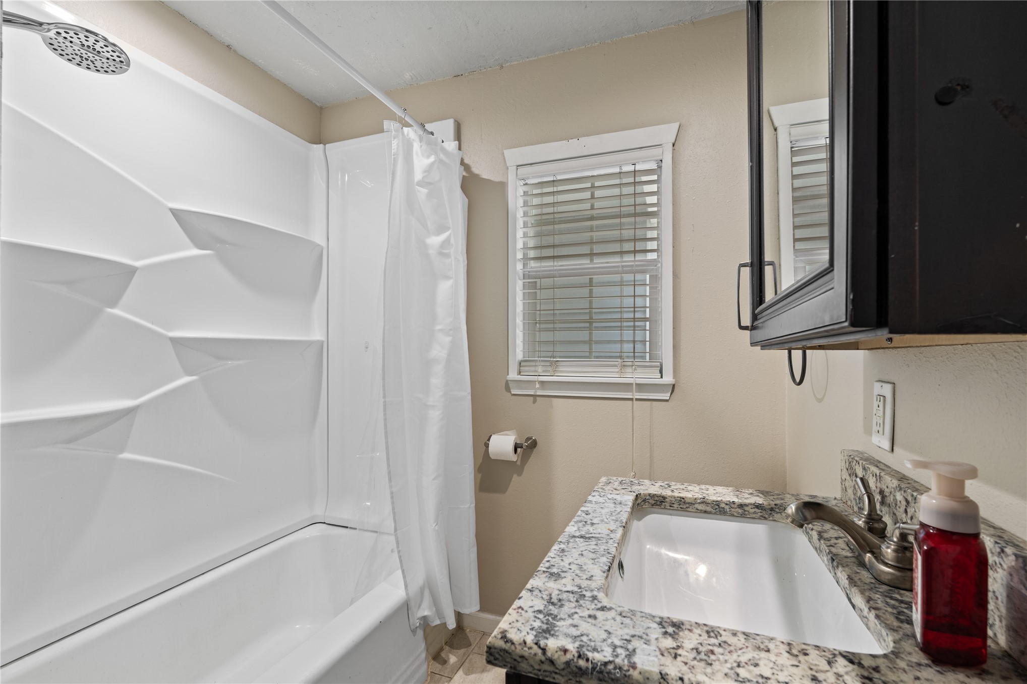 604 Se Greystone Avenue Property Photo 14
