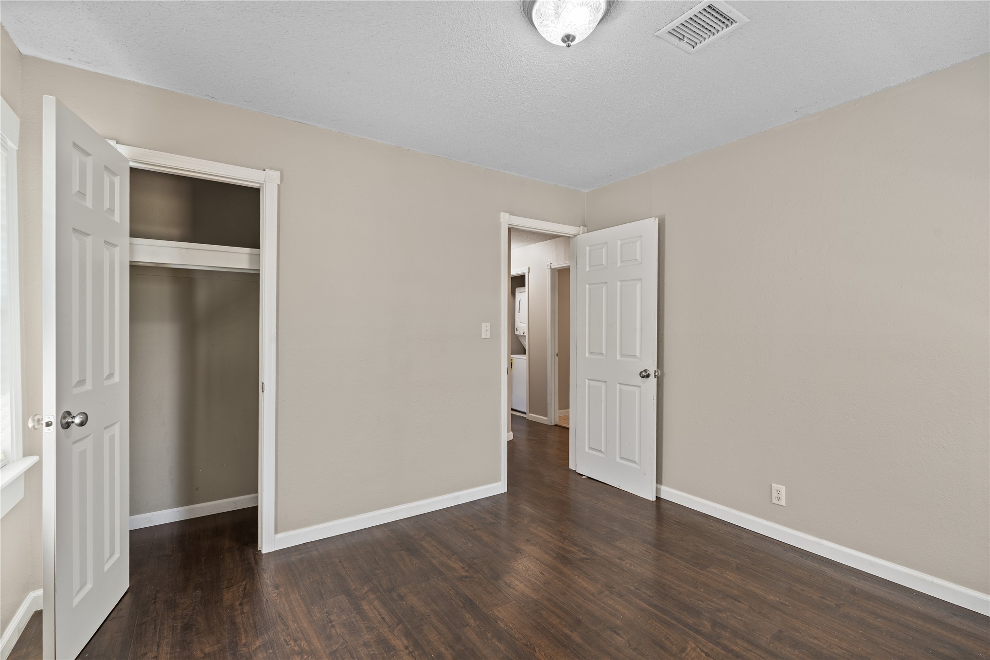 604 Se Greystone Avenue Property Photo 18