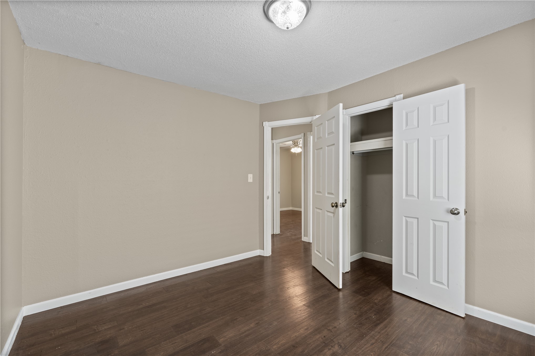 604 Se Greystone Avenue Property Photo 20