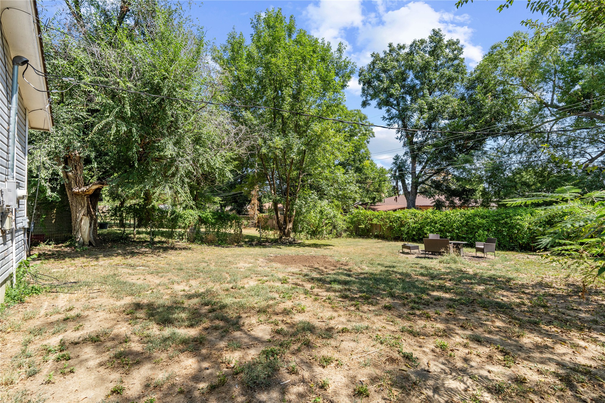 604 Se Greystone Avenue Property Photo 25