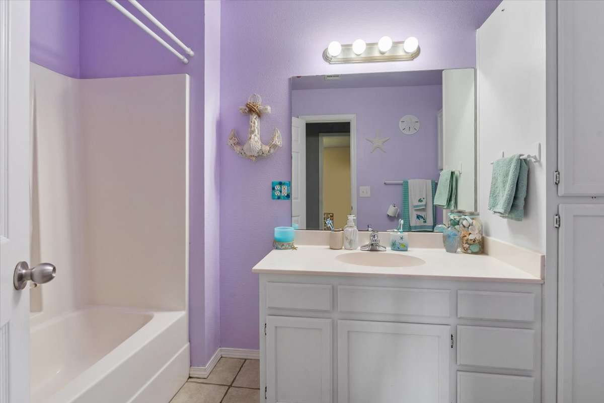 8517 E Madison Street Property Photo 20