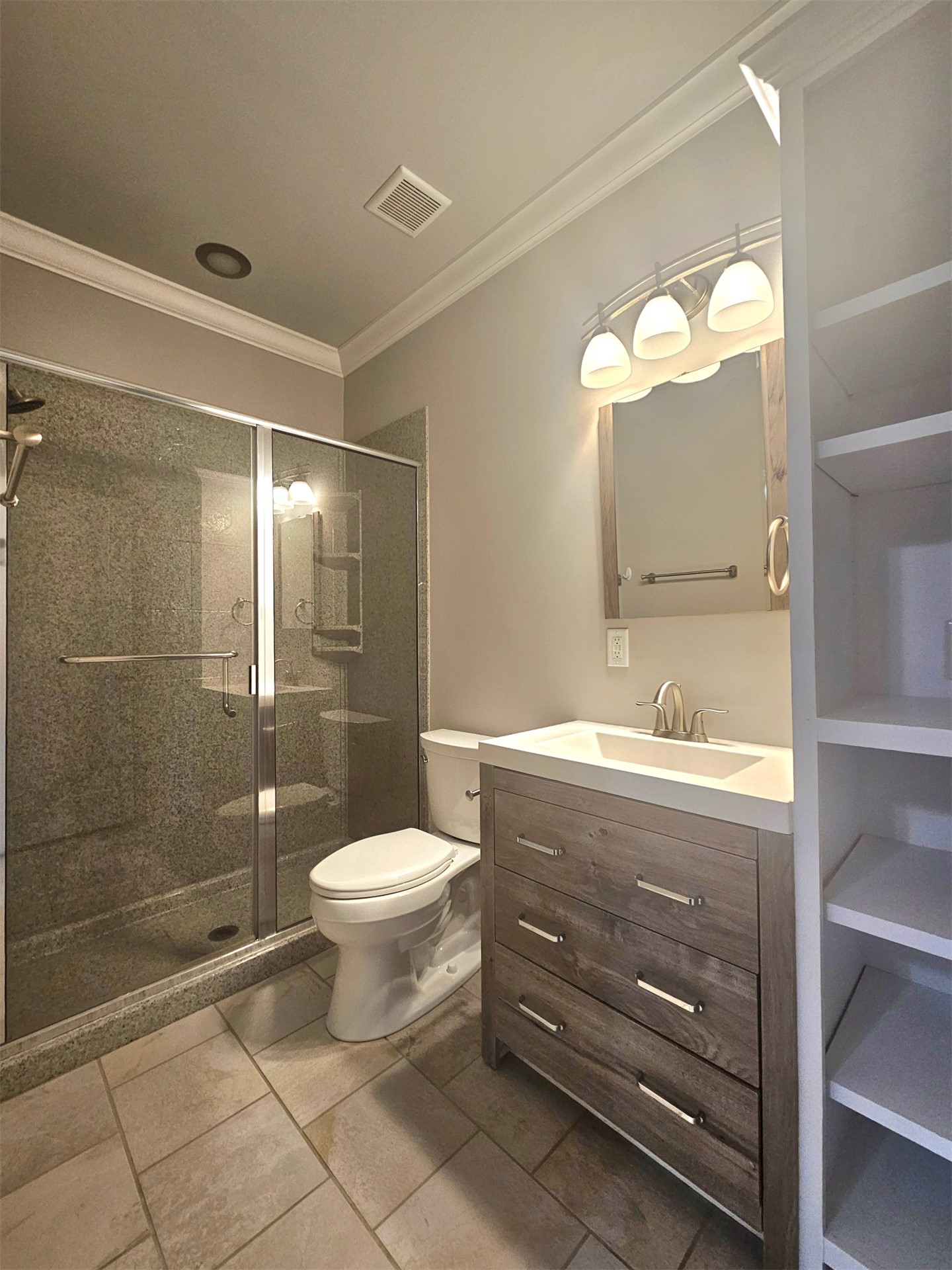 1411 S Gary Place Property Photo 8