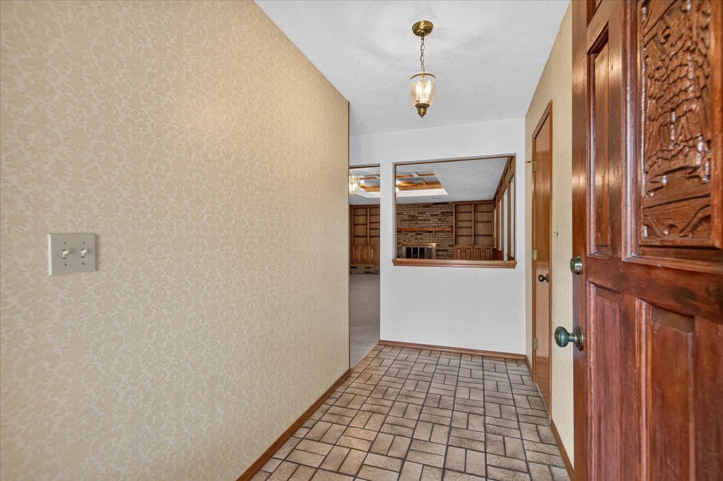 1013 King Drive Property Photo 4
