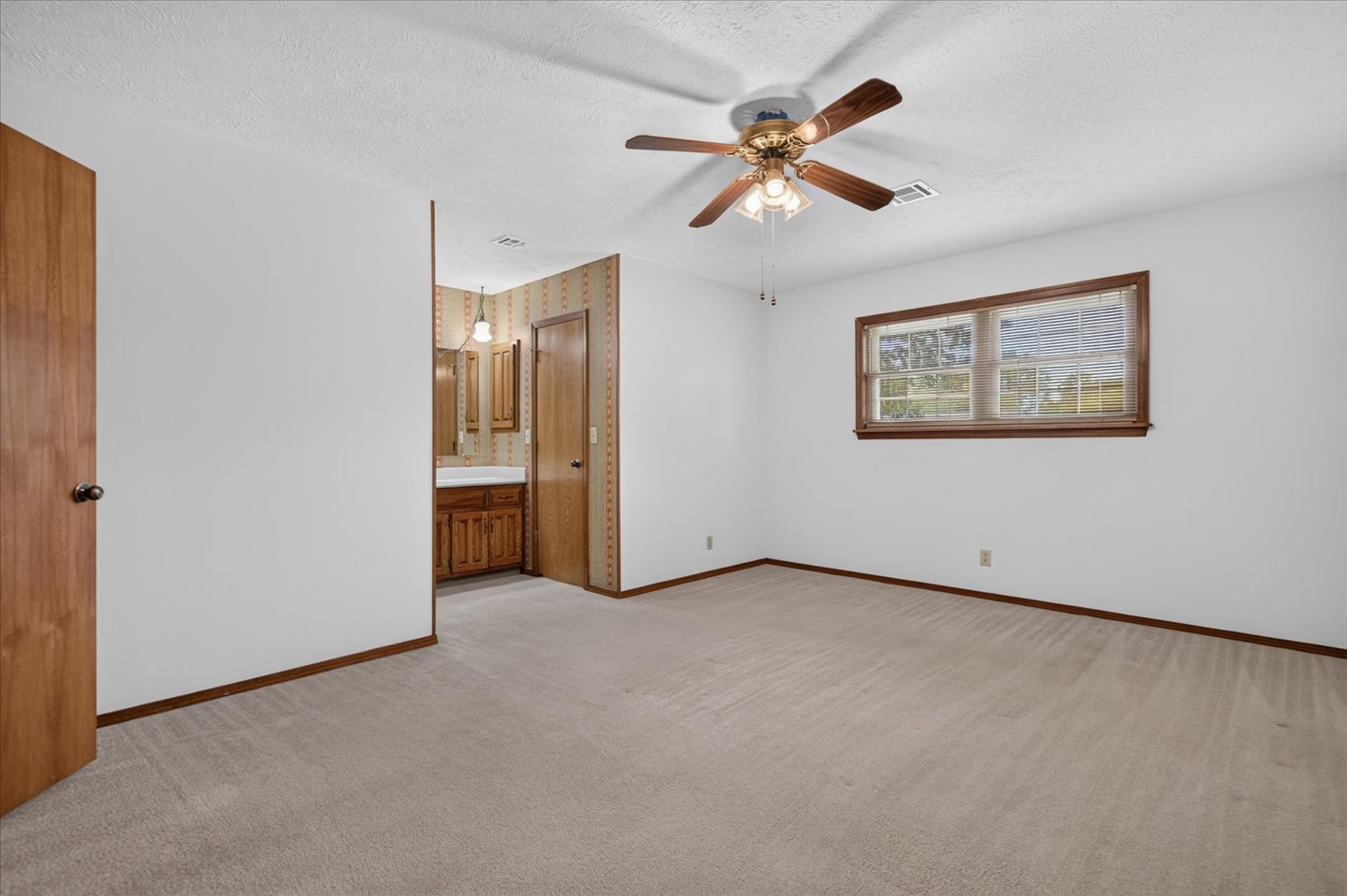 1013 King Drive Property Photo 17