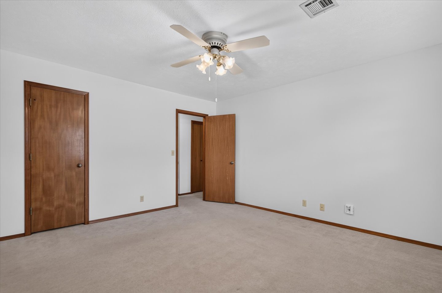 1013 King Drive Property Photo 22