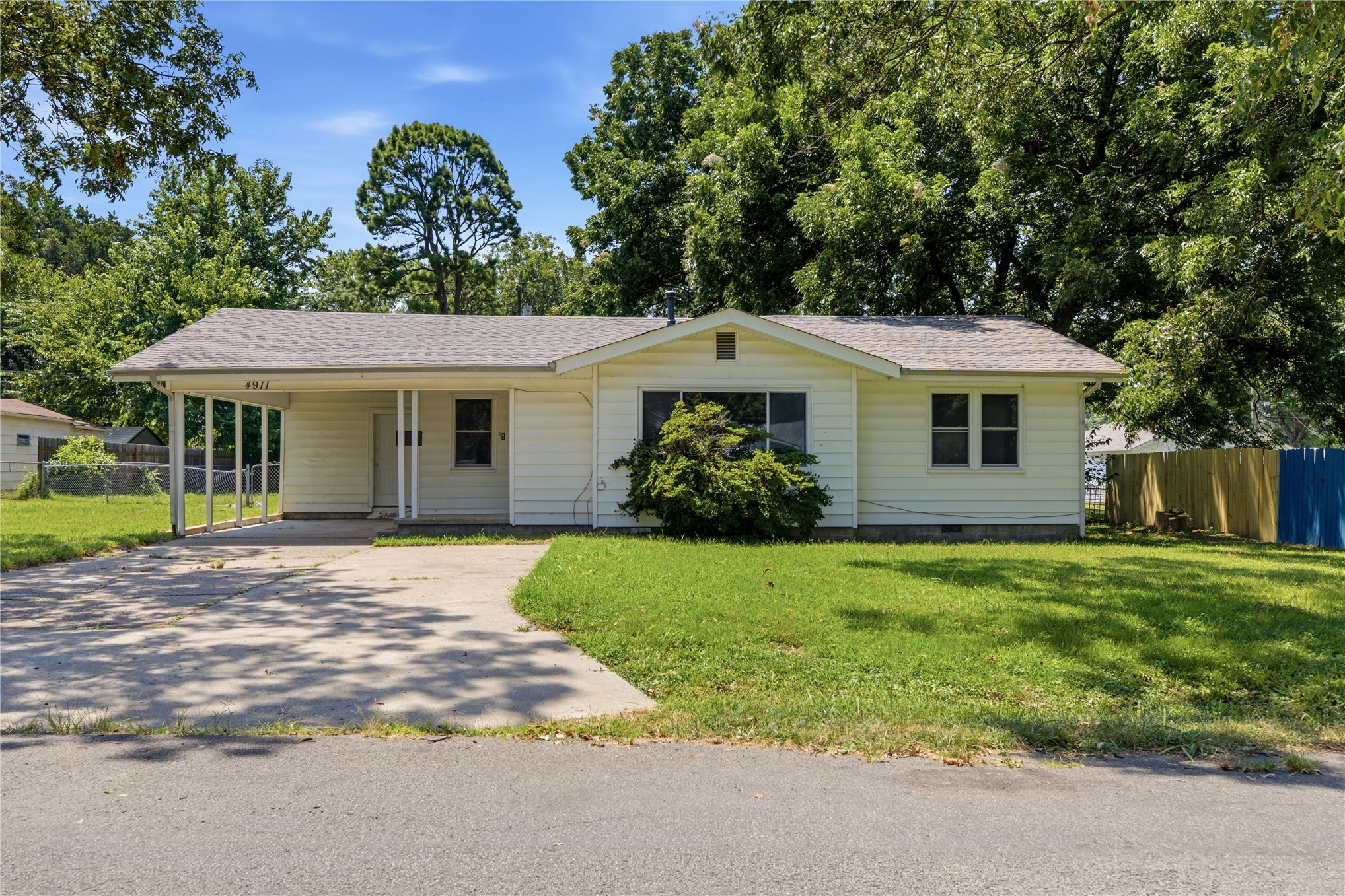 4911 Oklahoma Property Photo 1