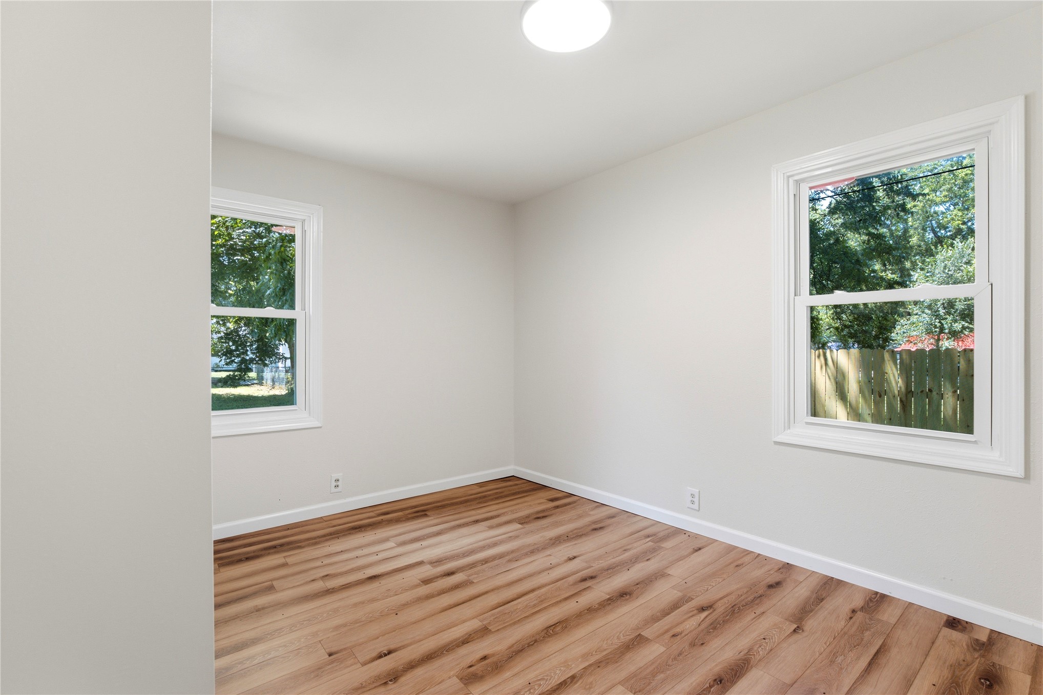 4911 Oklahoma Property Photo 17