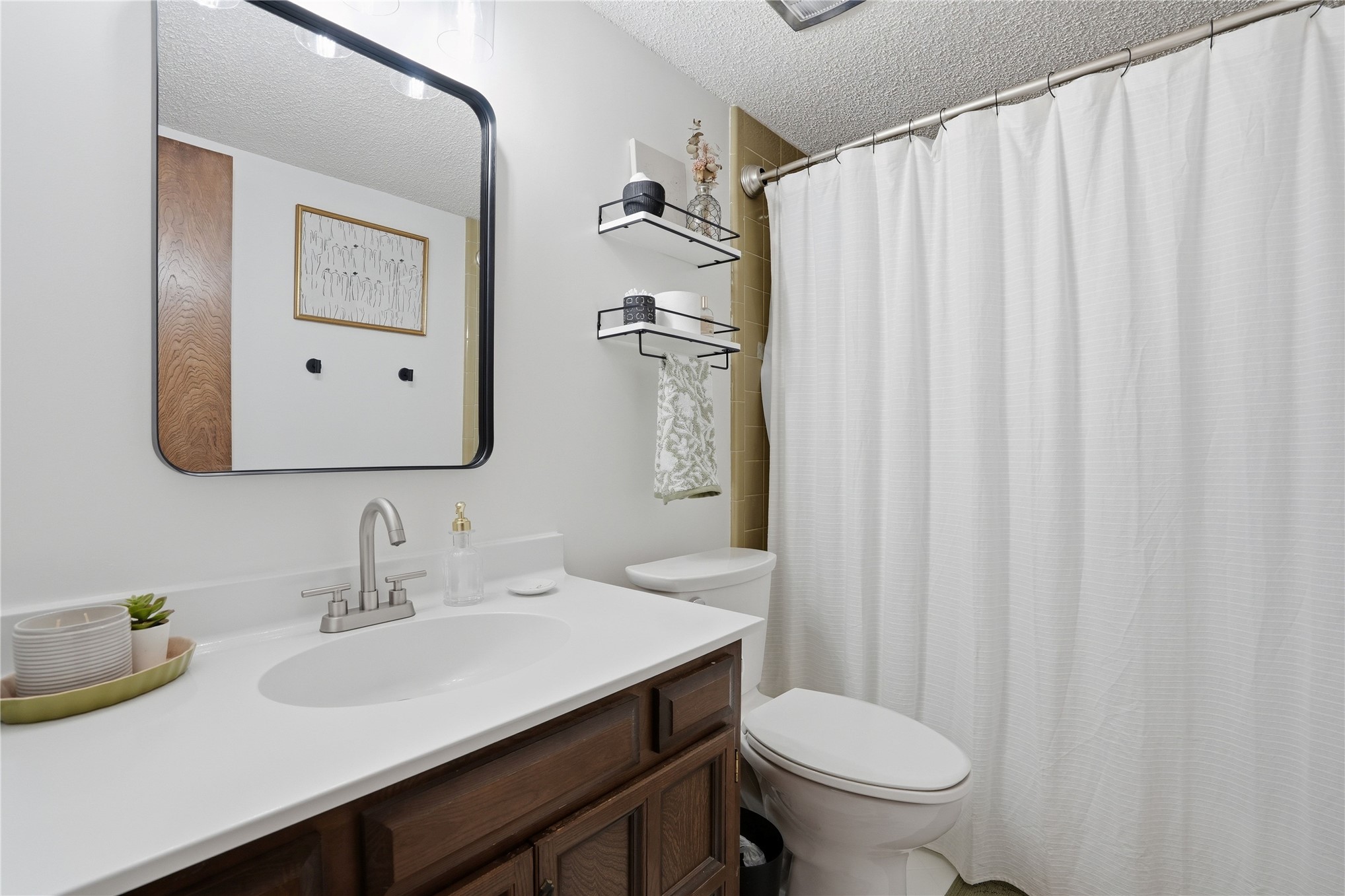 4330 S Lakewood Avenue Property Photo 26