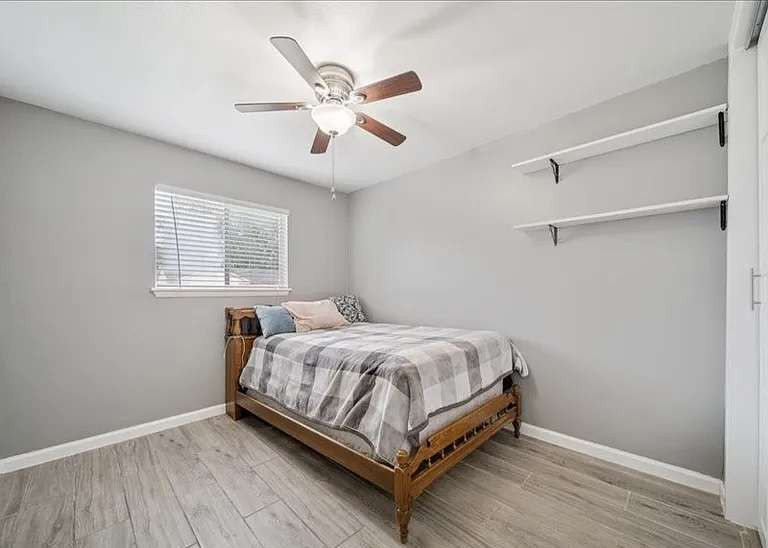 2346 S 118th East Avenue Property Photo 11