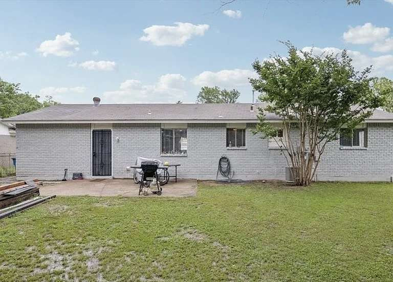 2346 S 118th East Avenue Property Photo 12