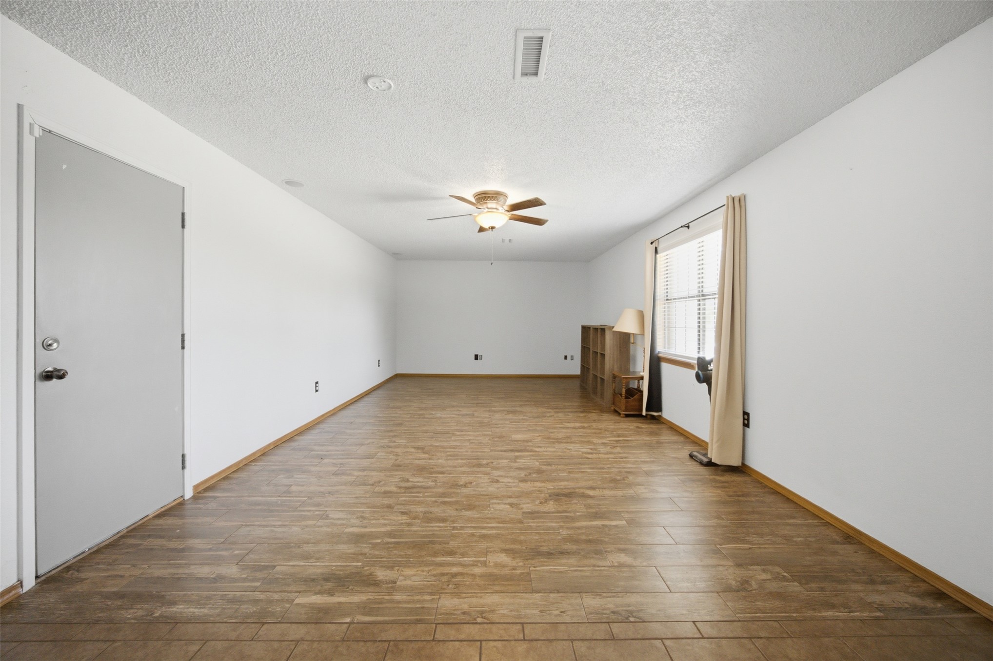 399 Redbird Drive Property Photo 4
