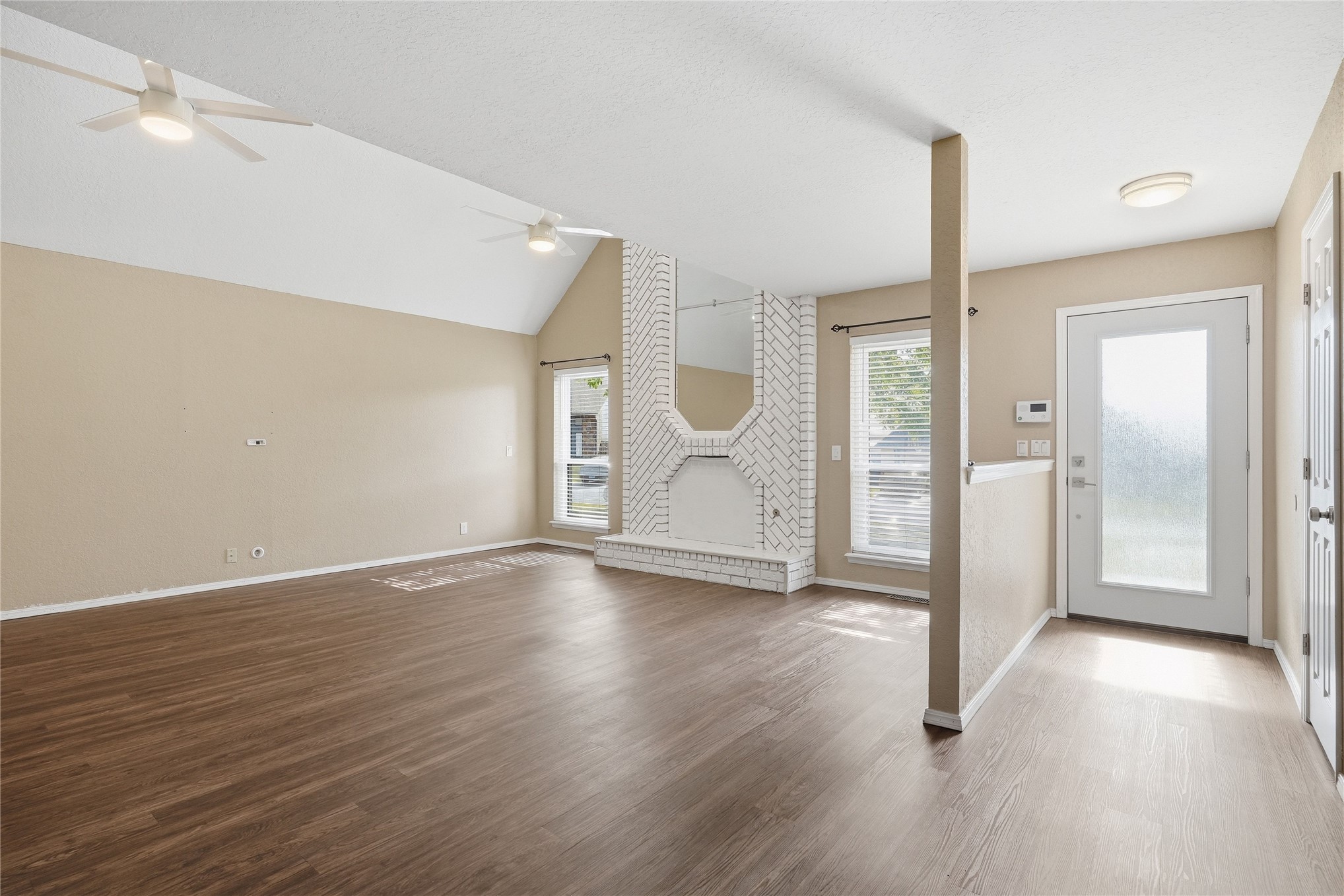 7724 S Hudson Avenue Property Photo 6