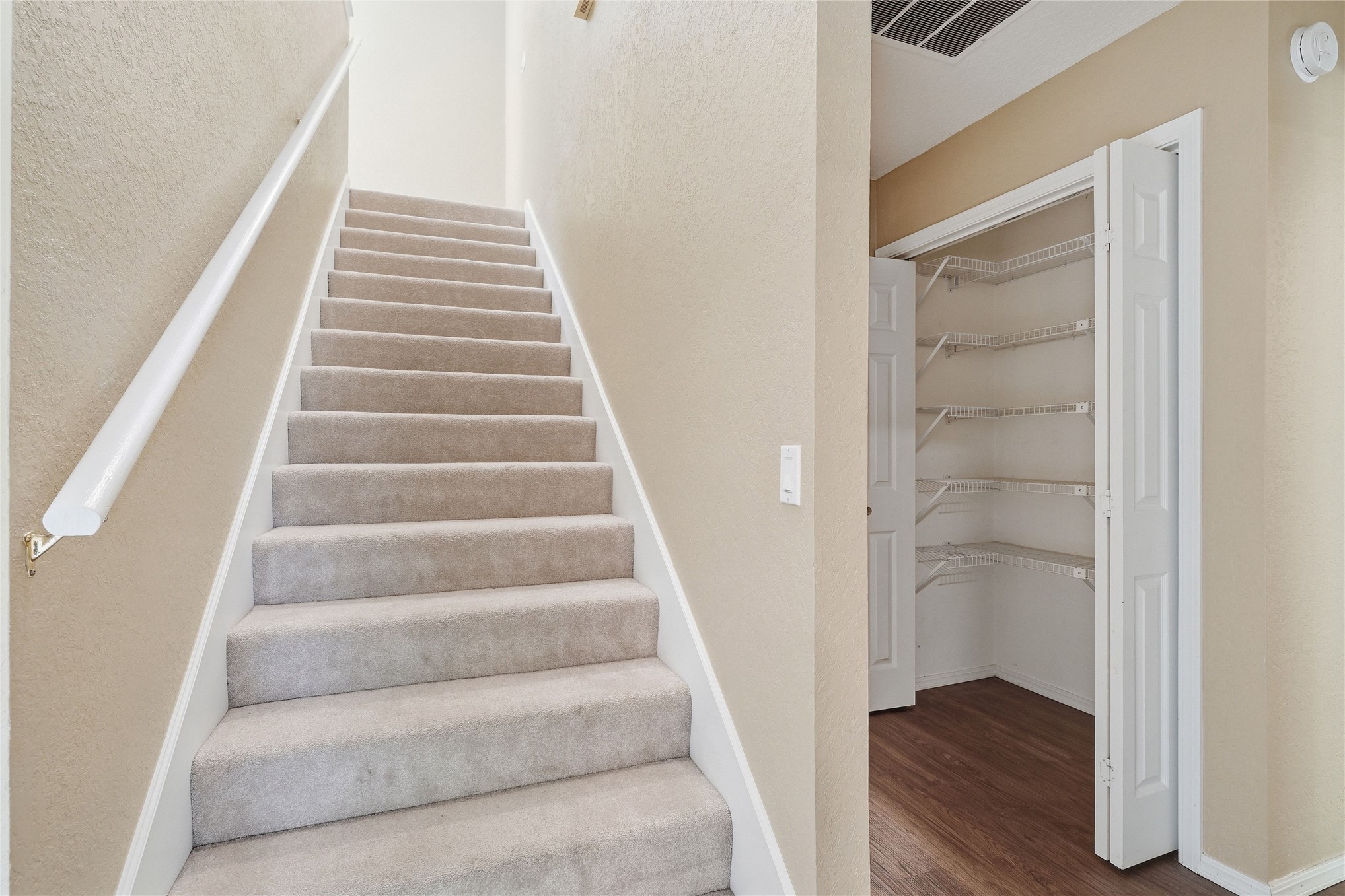 7724 S Hudson Avenue Property Photo 21