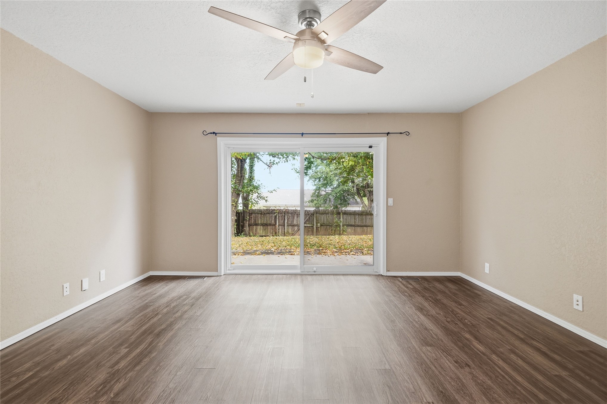 7724 S Hudson Avenue Property Photo 26
