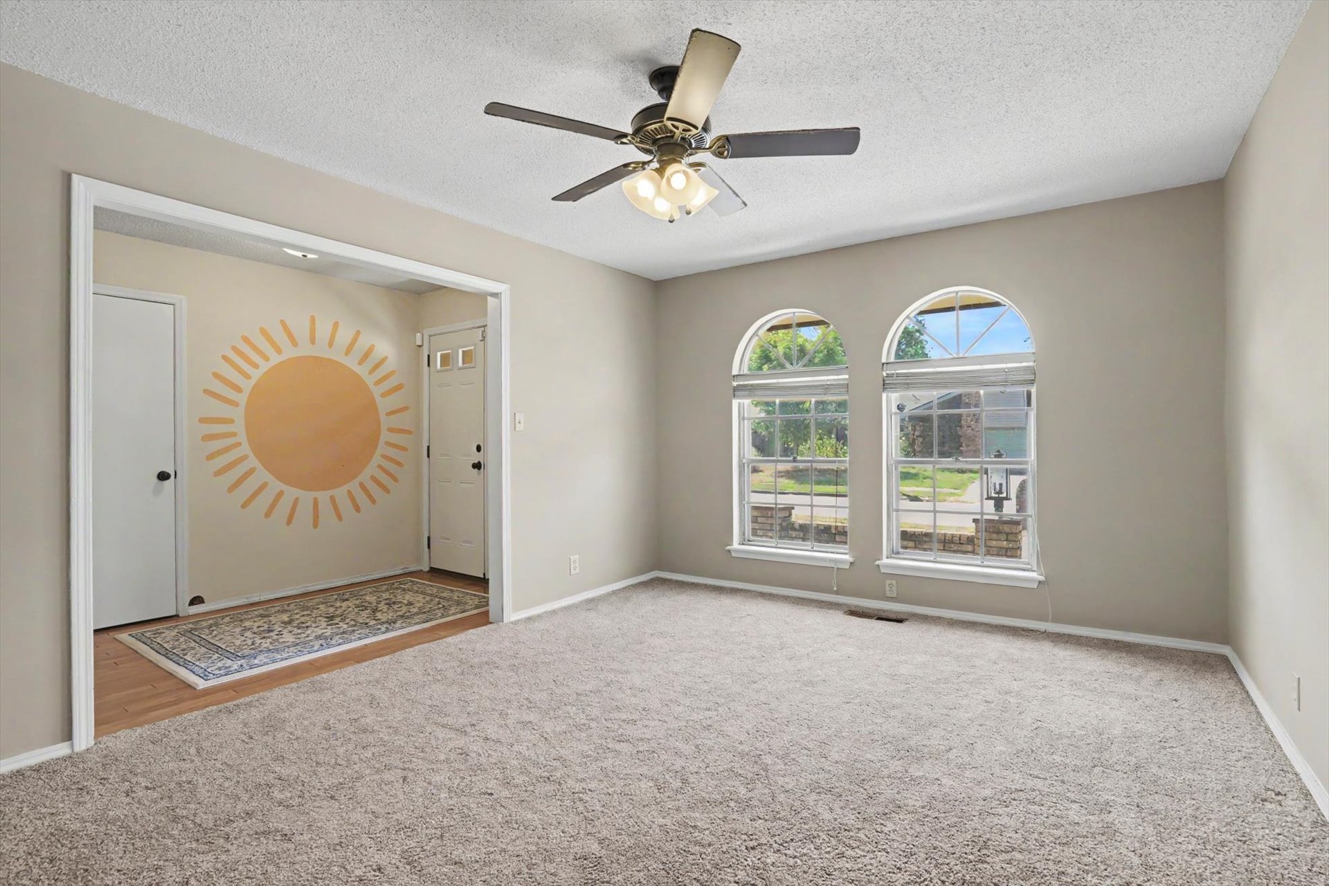 10107 E 29th Street Property Photo 6