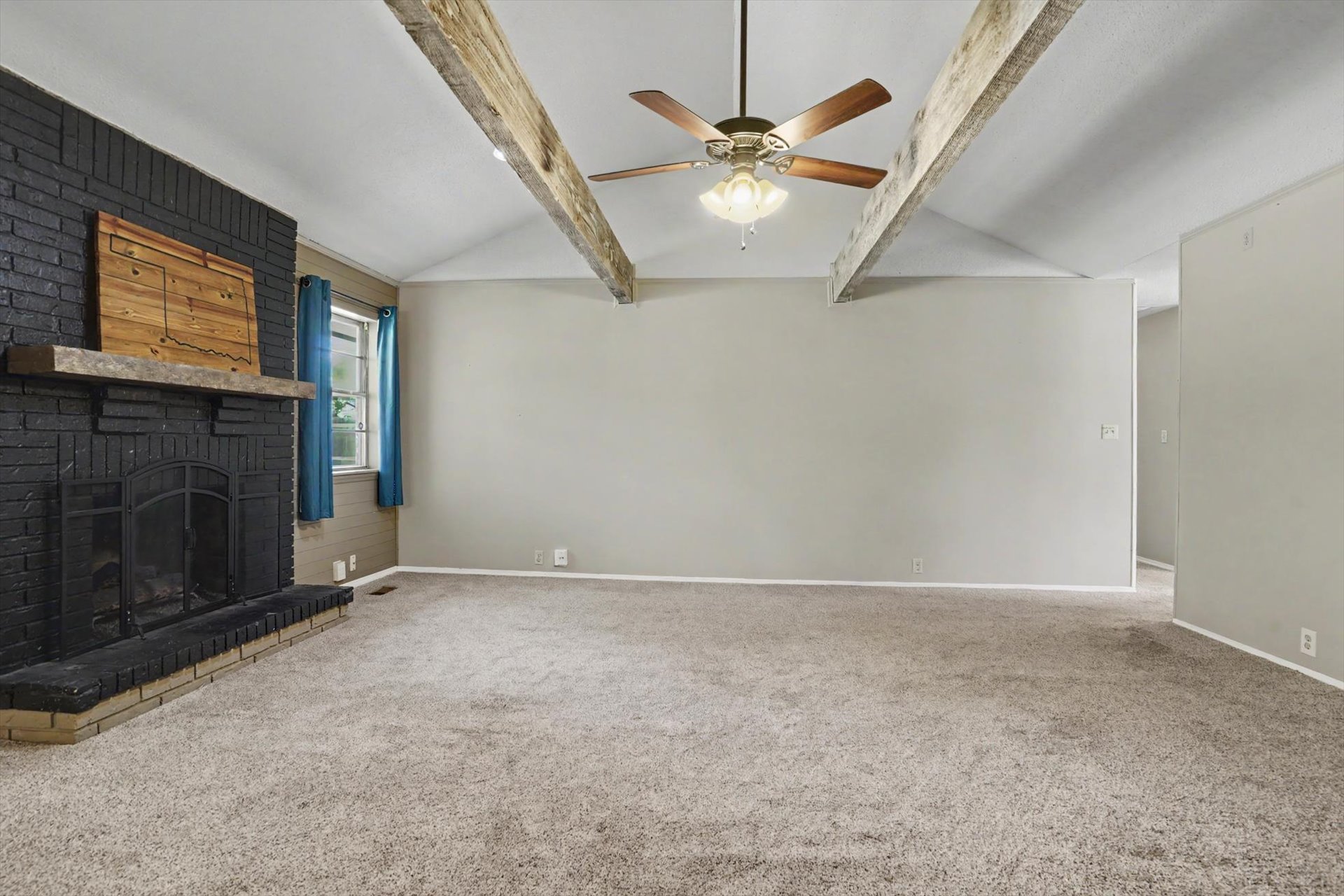 10107 E 29th Street Property Photo 9