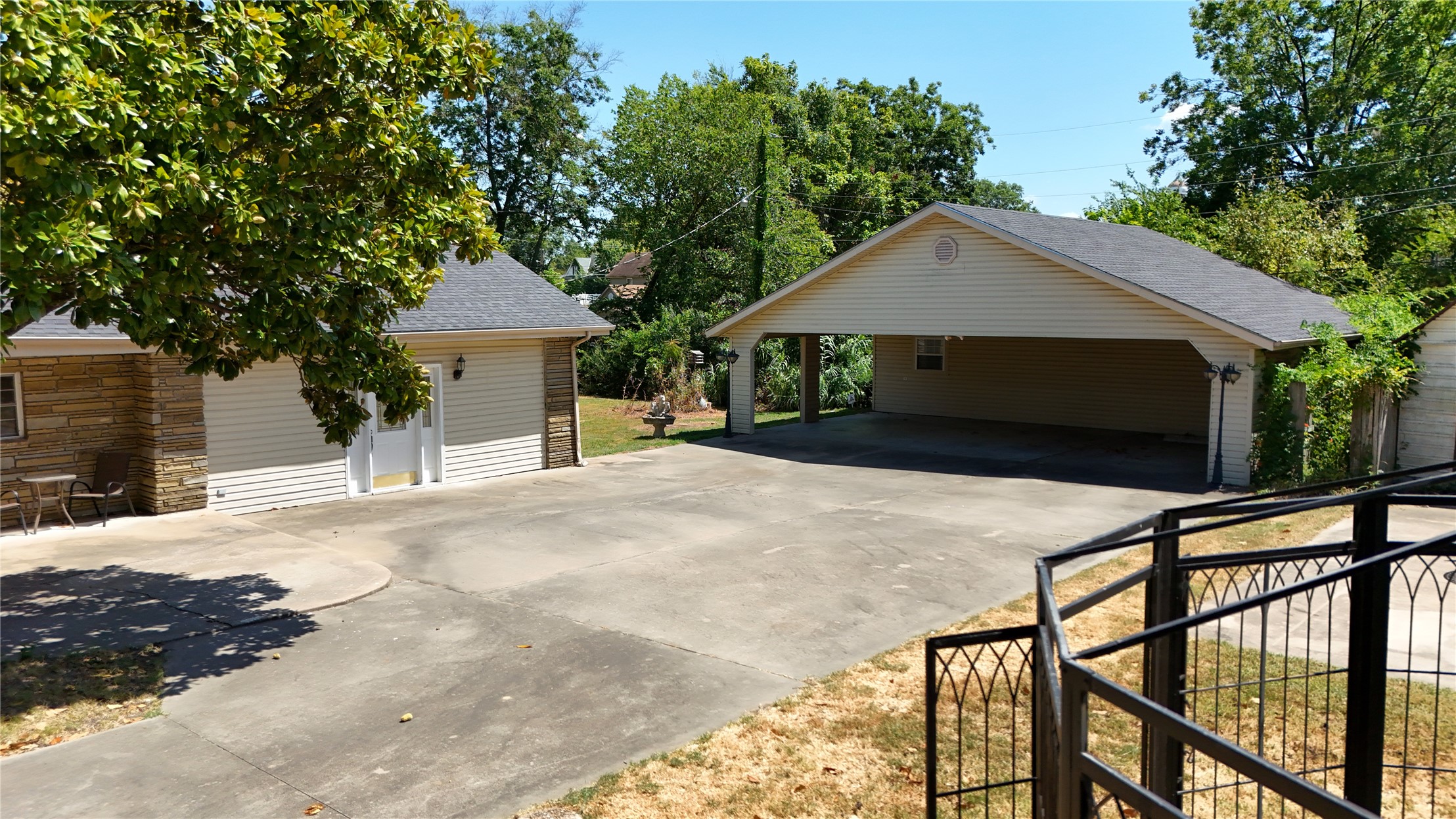 509 Sunset Strip Property Photo 18