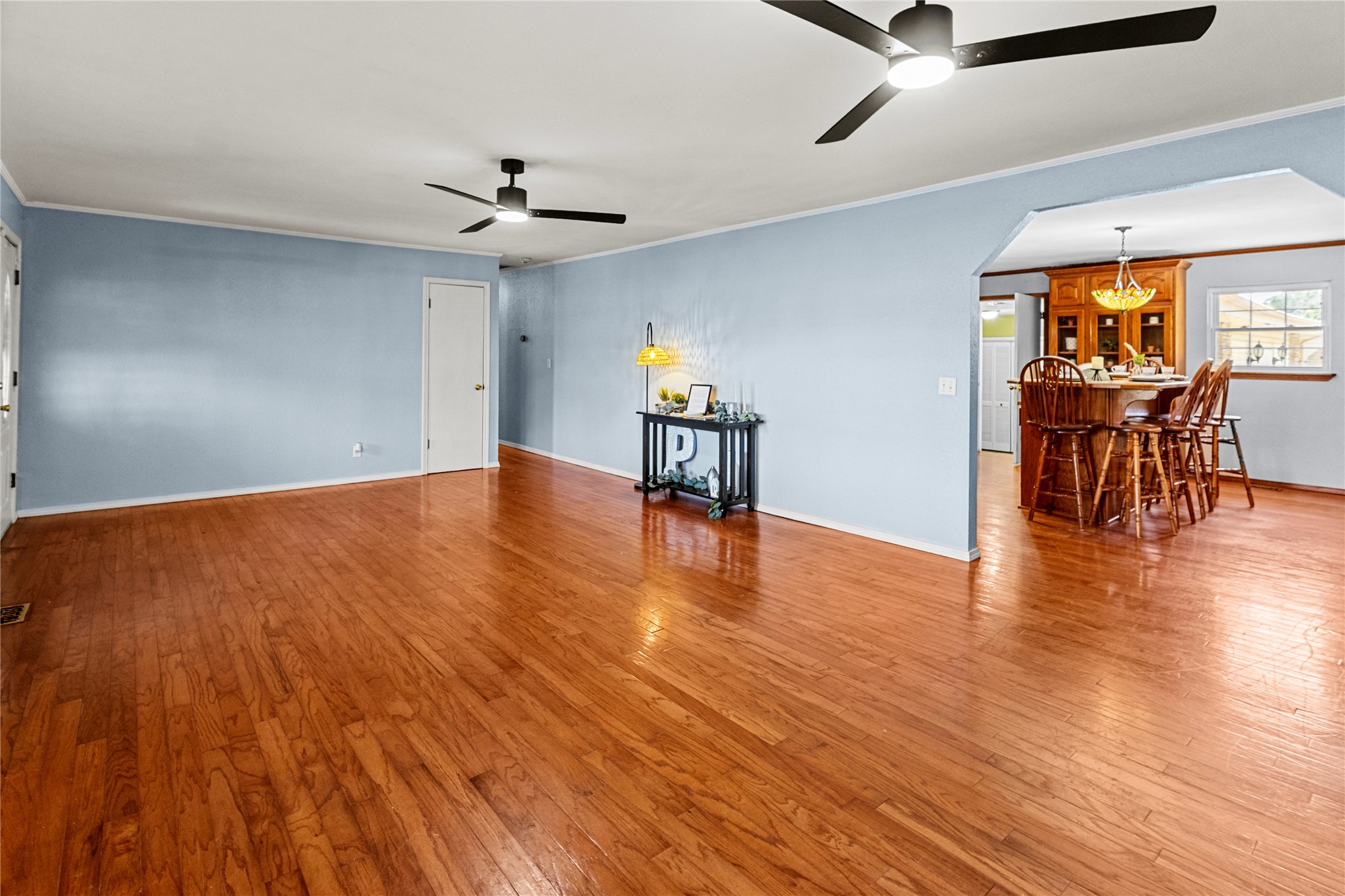 509 Sunset Strip Property Photo 37