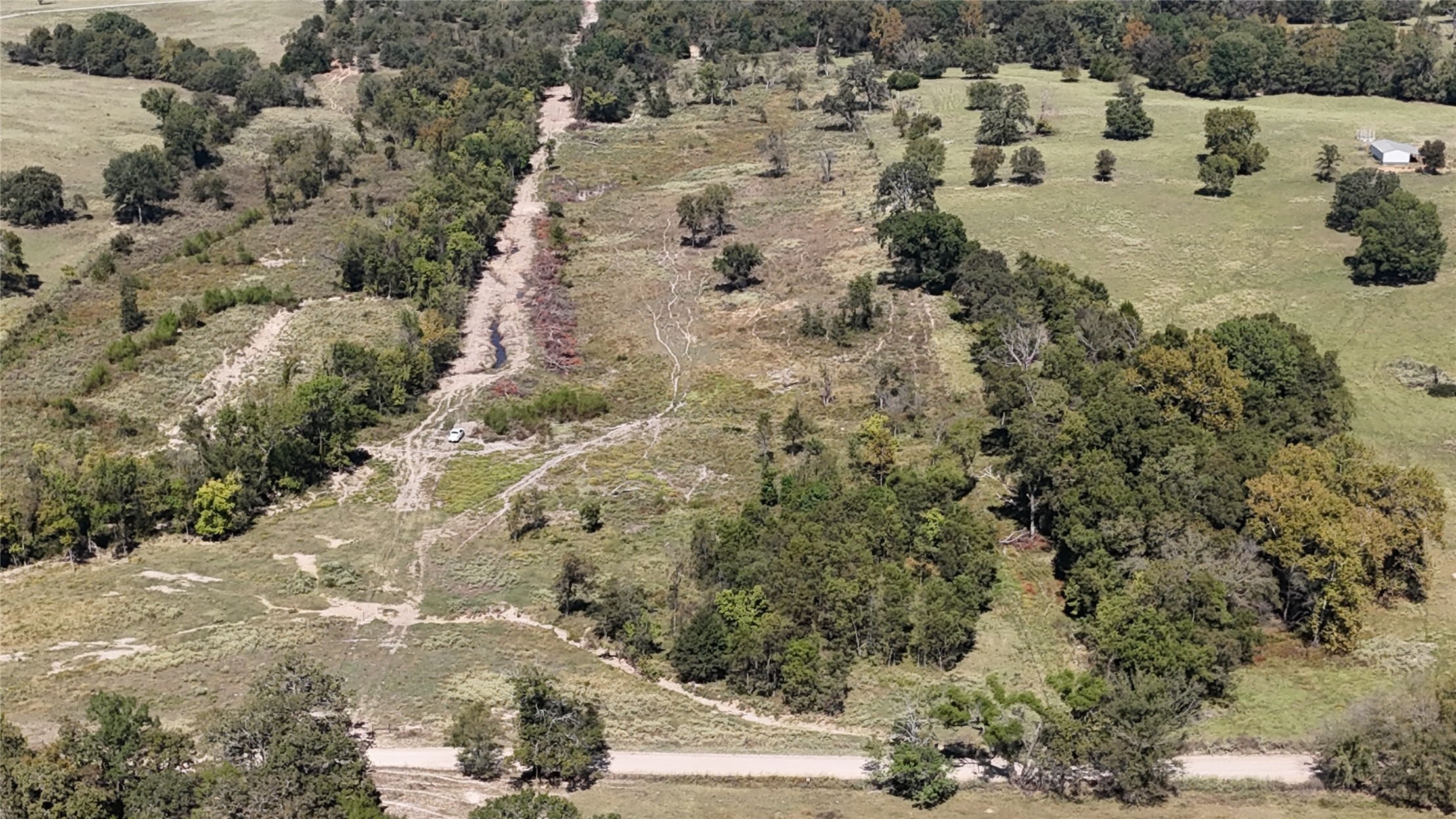 000 Sandy Creek Property Photo 4