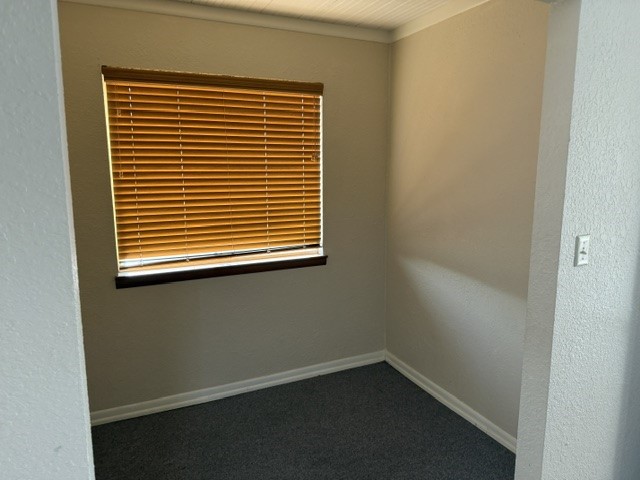 1408 W Broadway Street Property Photo 6
