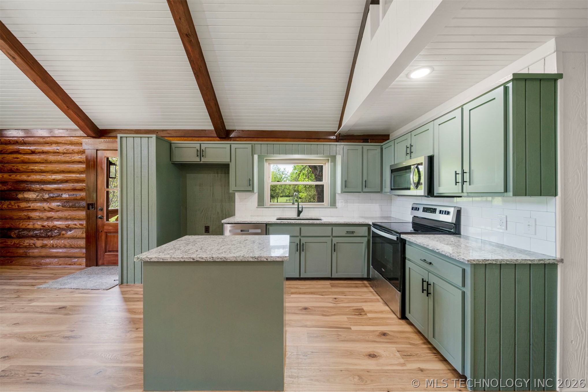 25925 Riverbirch Road Property Photo 12