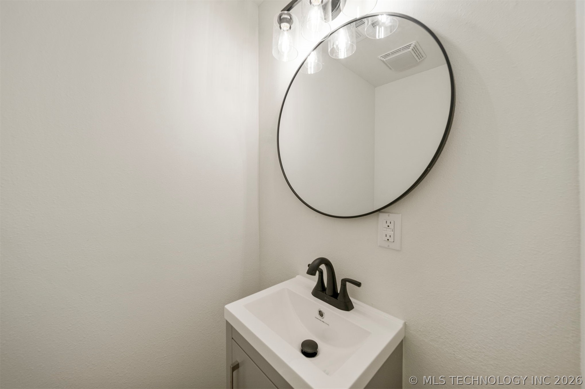 25925 Riverbirch Road Property Photo 22