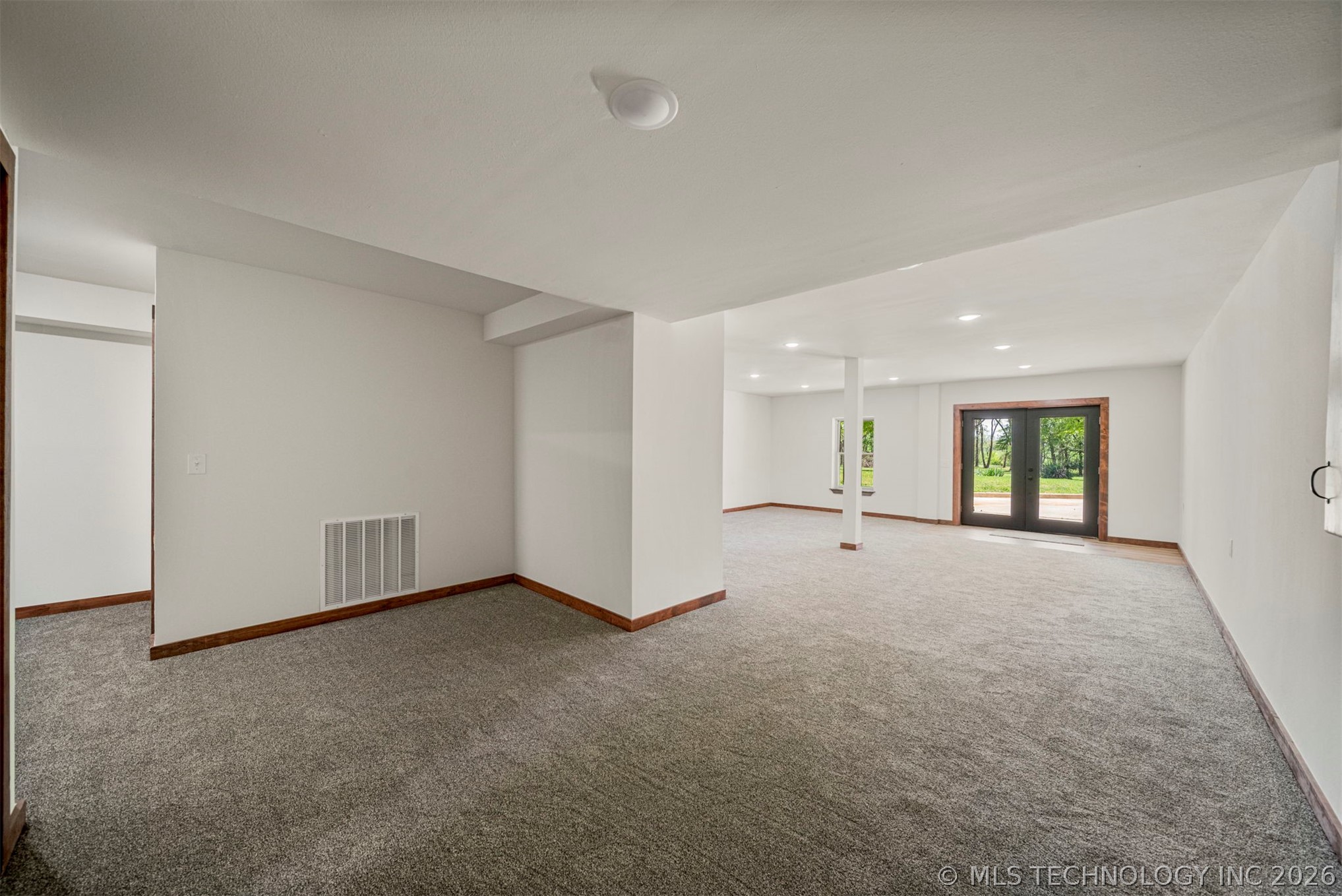 25925 Riverbirch Road Property Photo 29