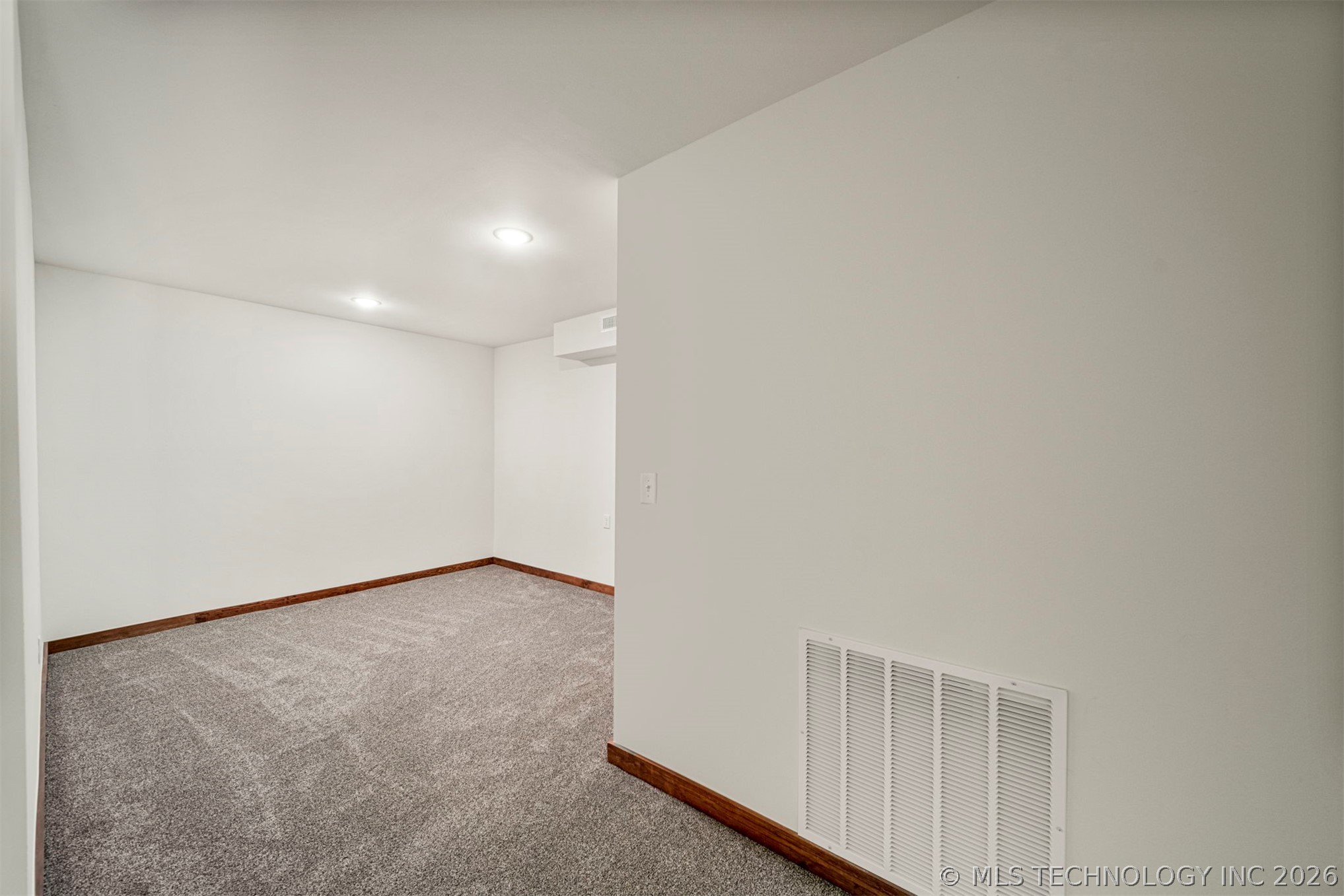 25925 Riverbirch Road Property Photo 33