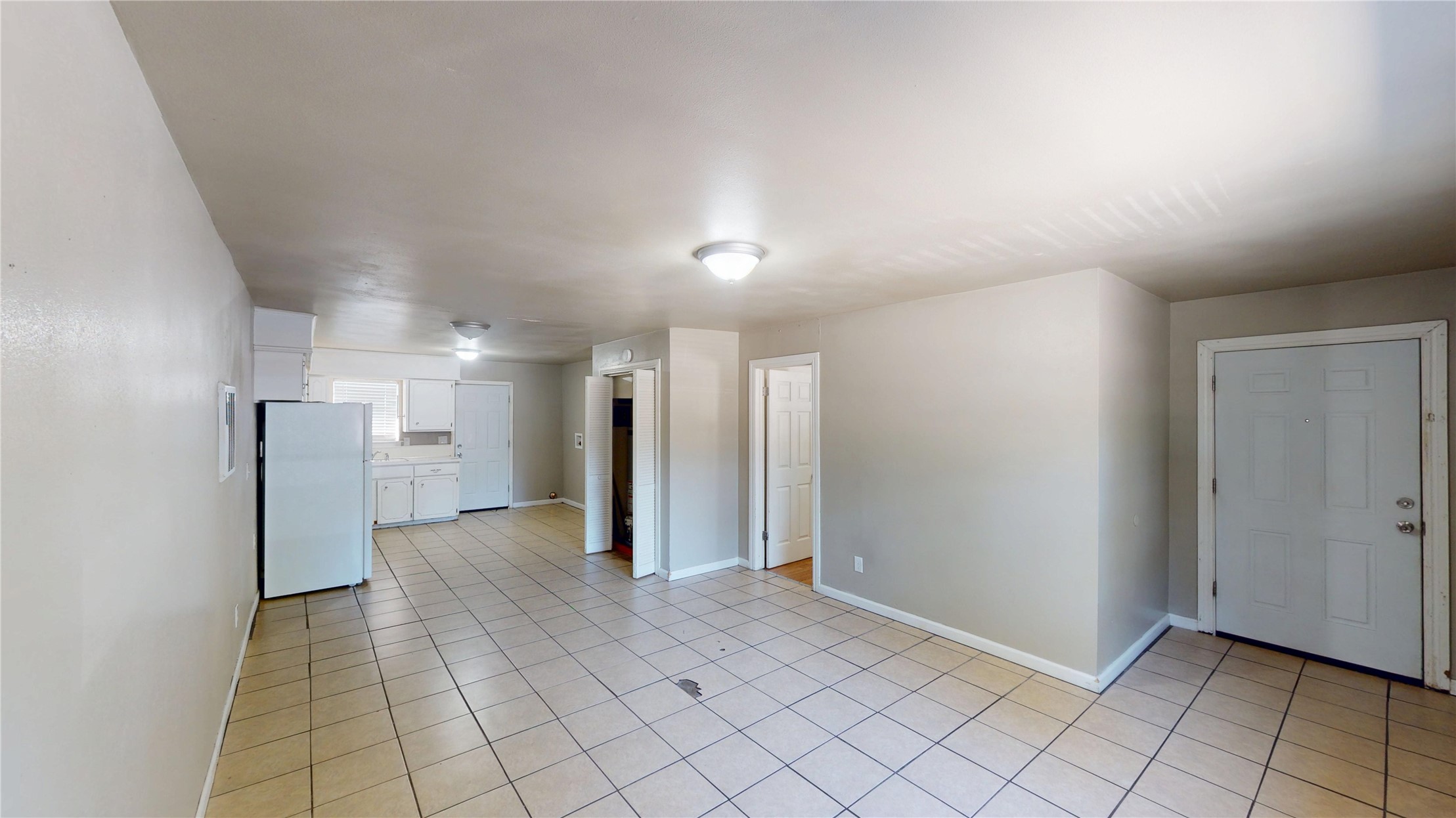 13858 S 292nd East Avenue B Property Photo 3