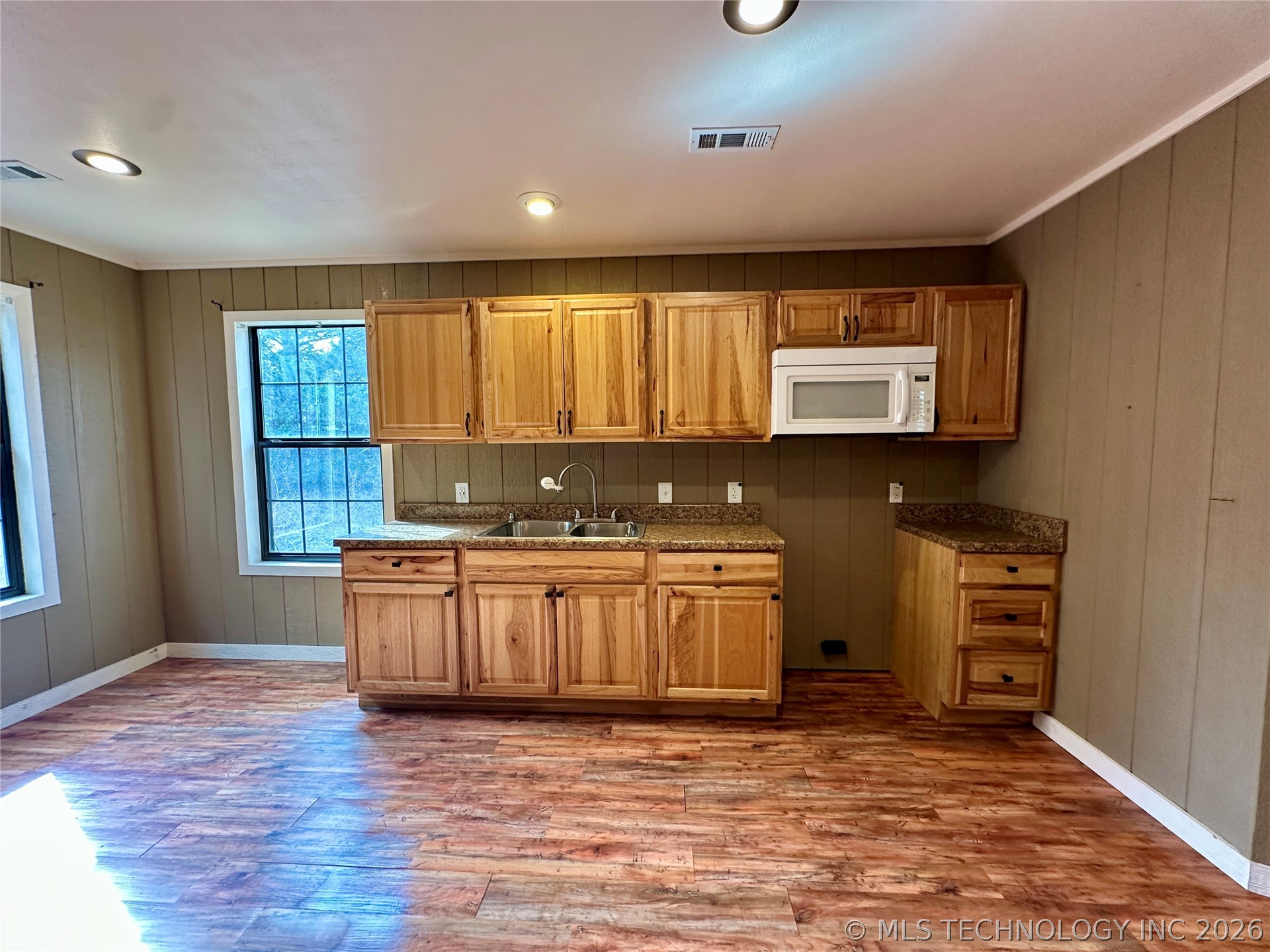 12 Founders Lane Property Photo 16