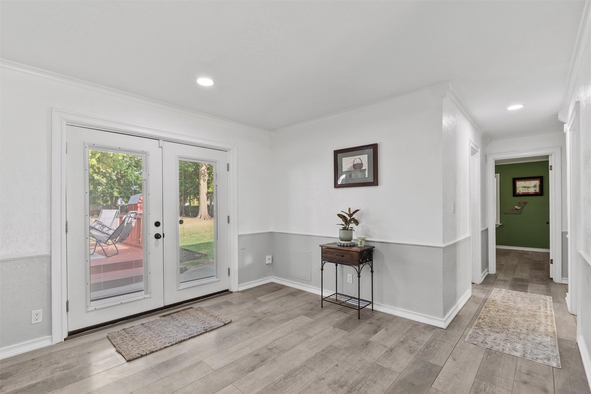 1630 East Drive Property Photo 8