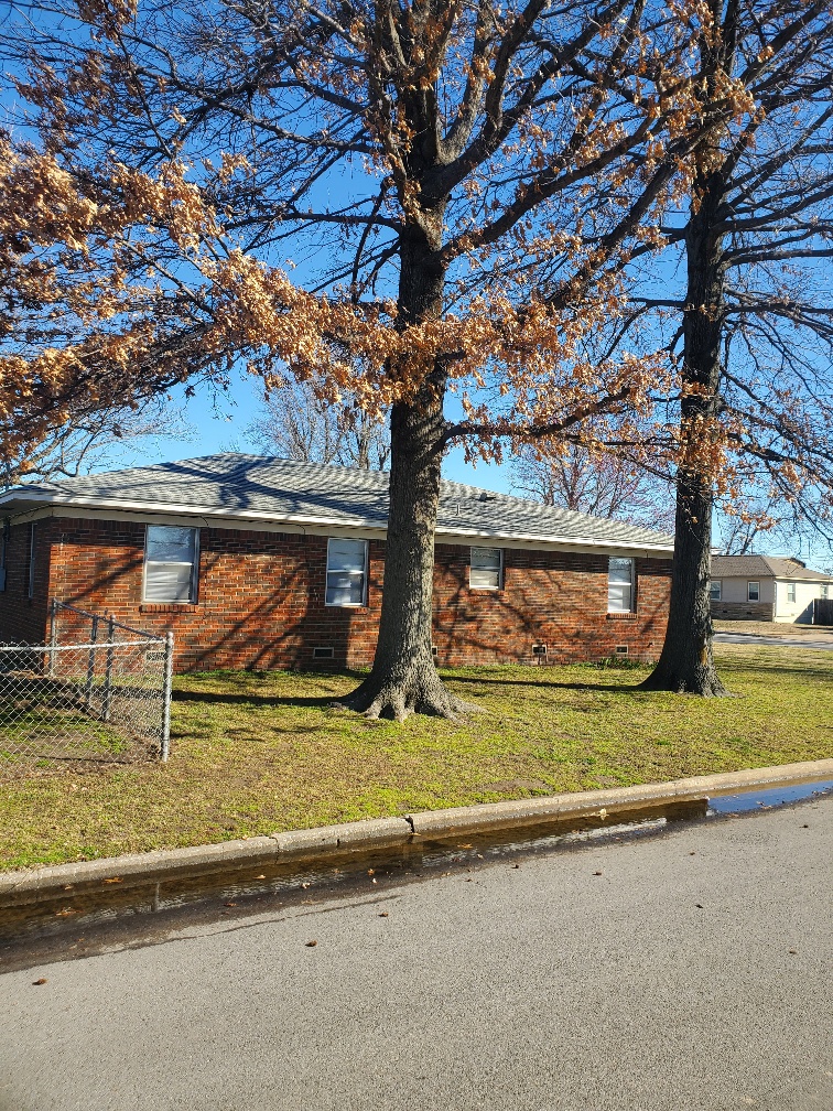 330 S 8th Street Property Photo 4