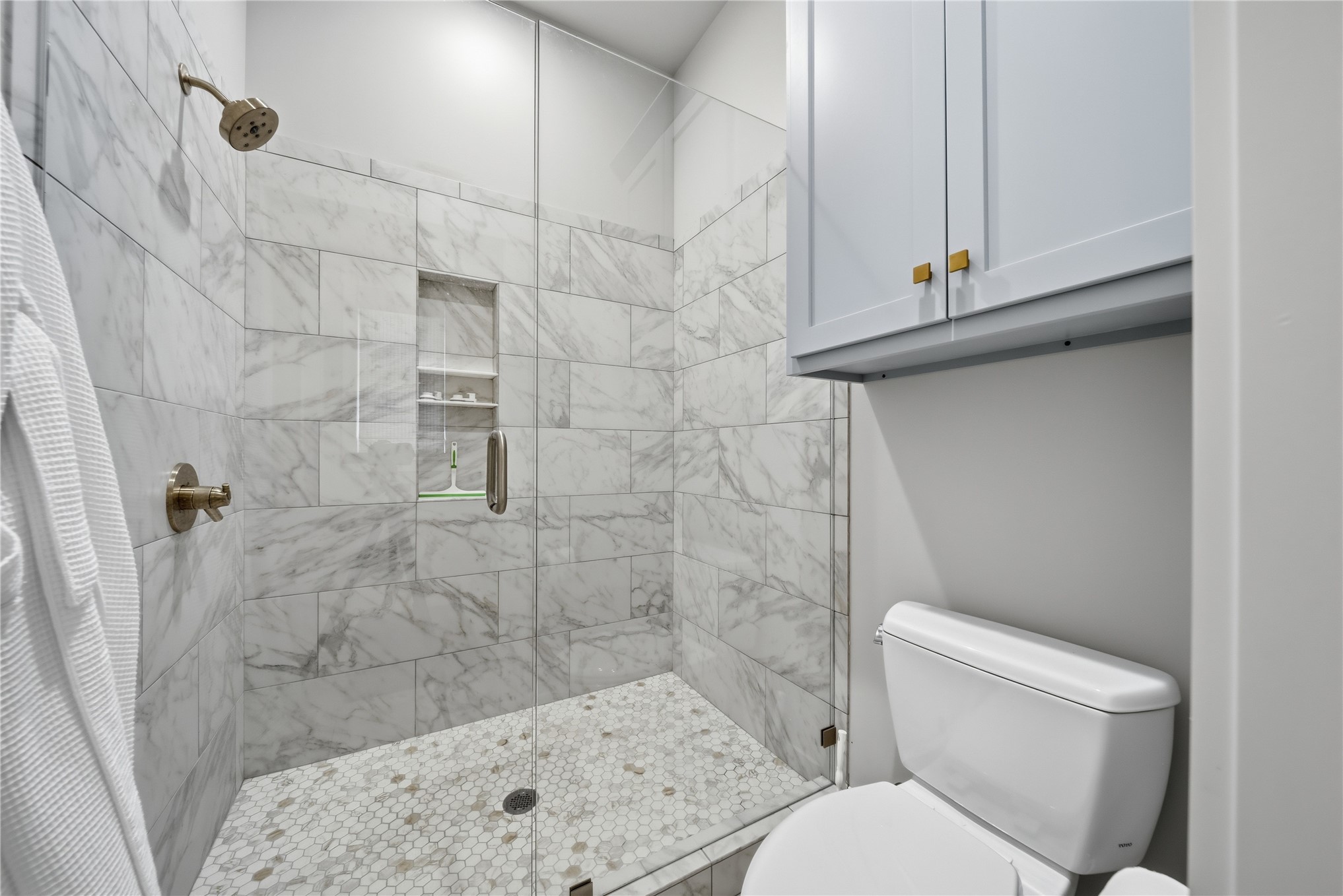 46 Center Lane N Property Photo 19