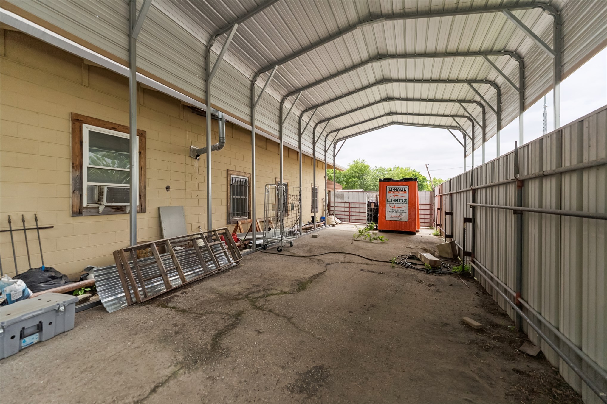 6205 E Tecumseh Street Property Photo 41