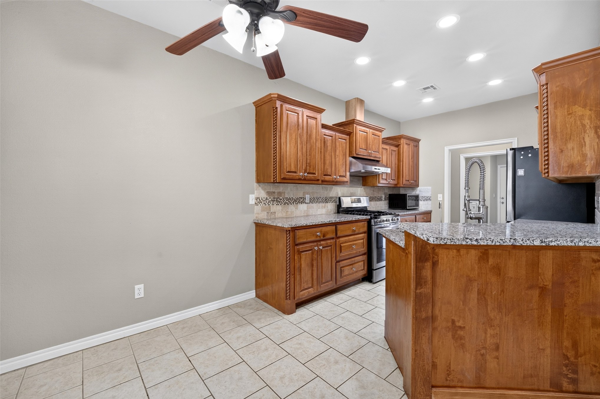 13429 E 43rd Place S Property Photo 15