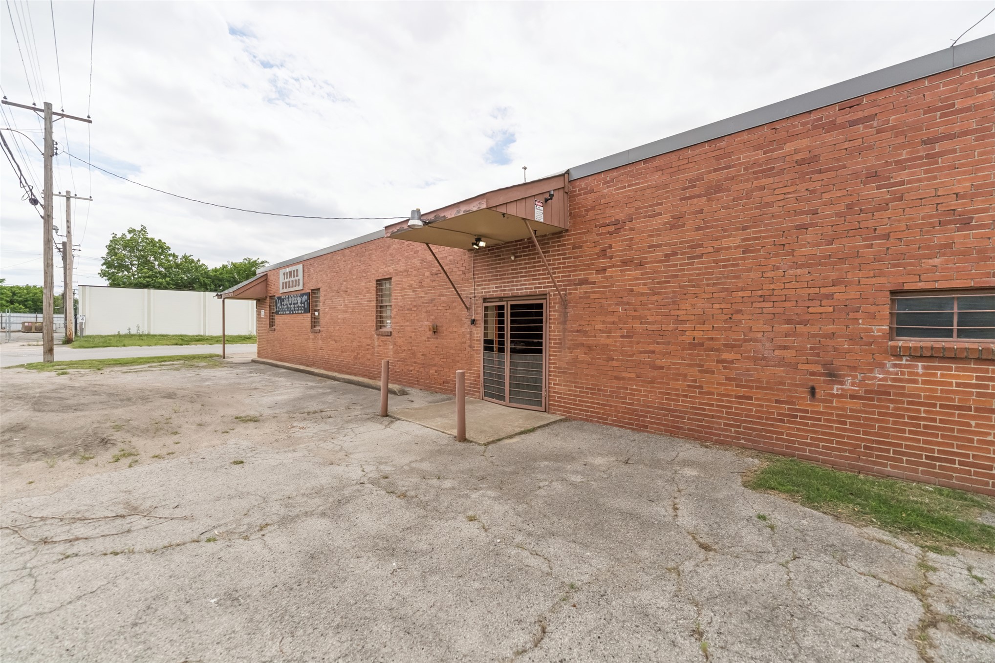 6209 E Tecumseh Street Property Photo 2